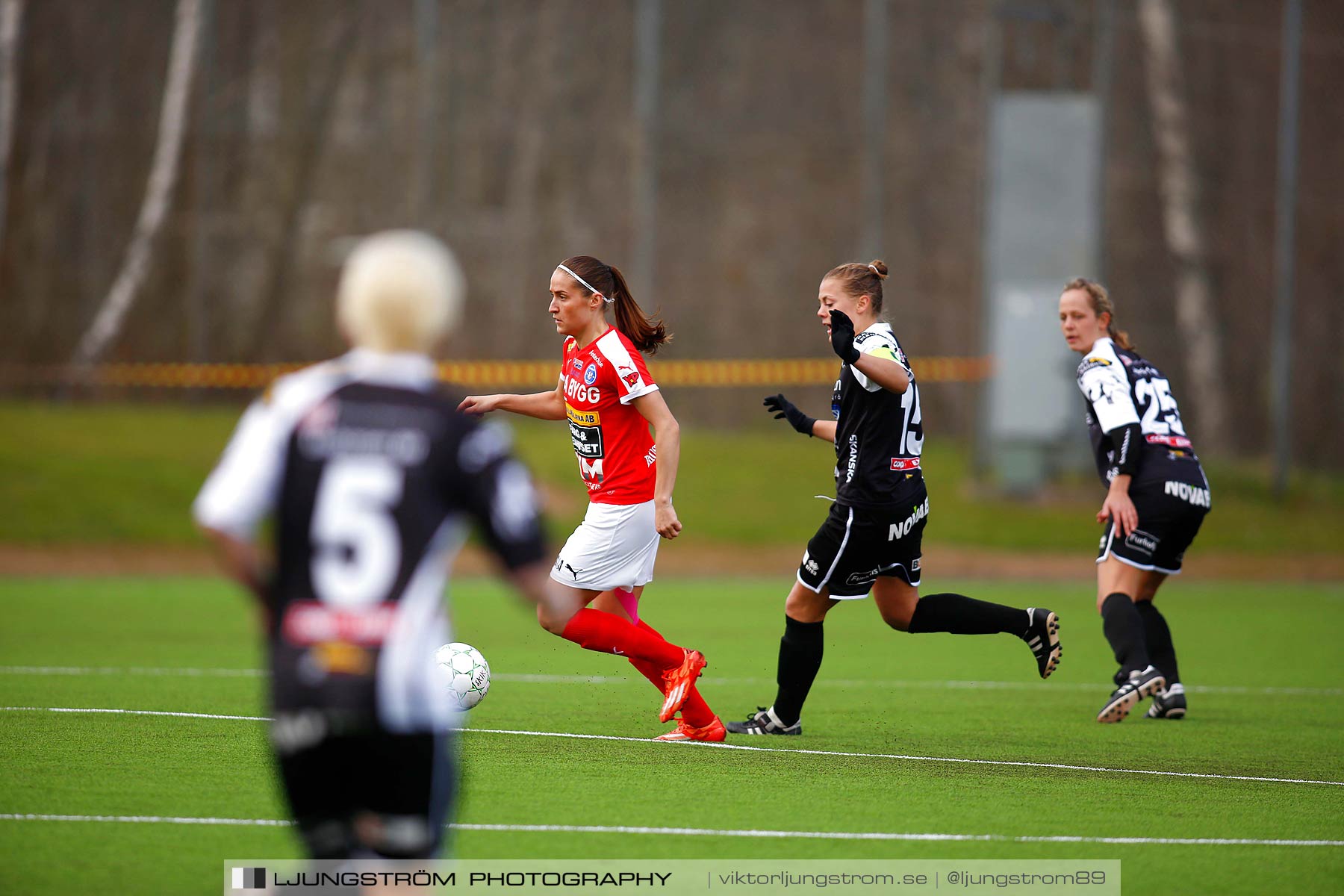 Skövde KIK-IK Rössö Uddevalla 0-5,dam,Lillegårdens IP,Skövde,Sverige,Fotboll,,2016,186270