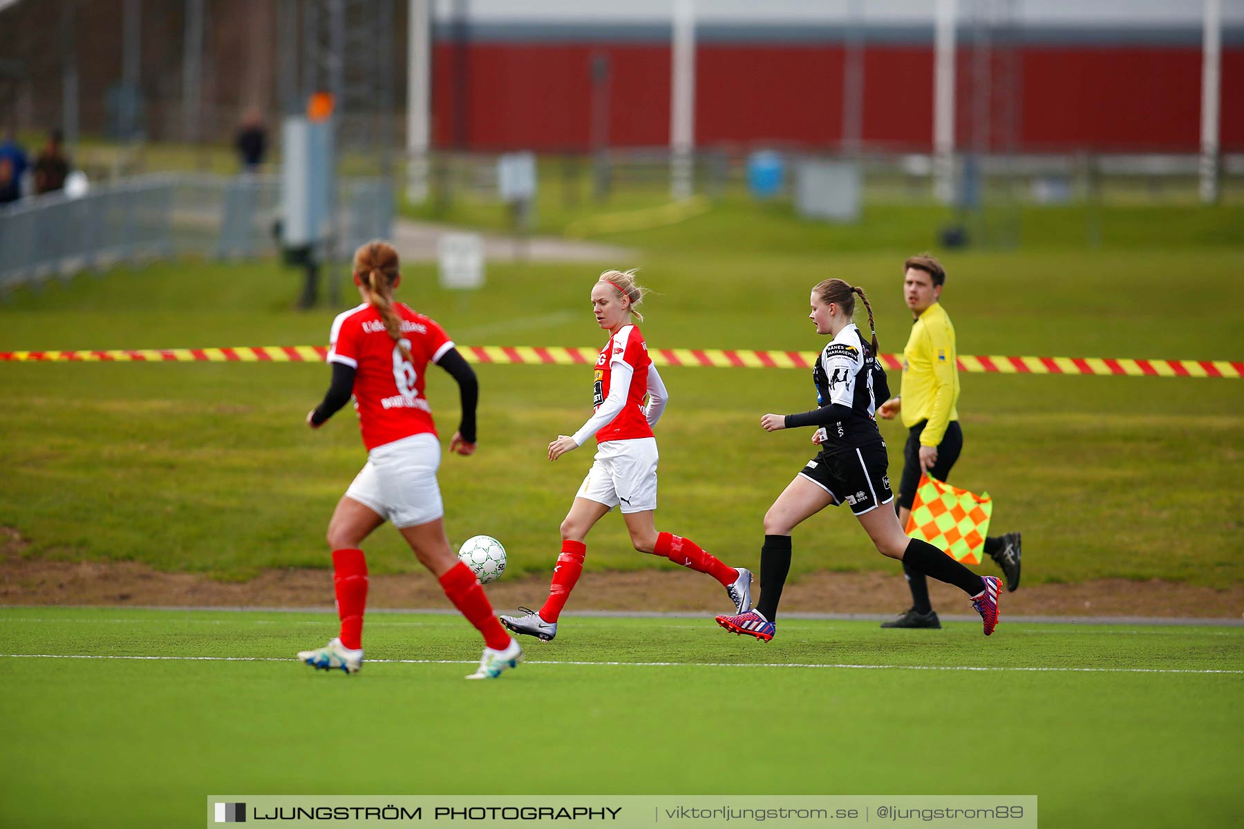 Skövde KIK-IK Rössö Uddevalla 0-5,dam,Lillegårdens IP,Skövde,Sverige,Fotboll,,2016,186277