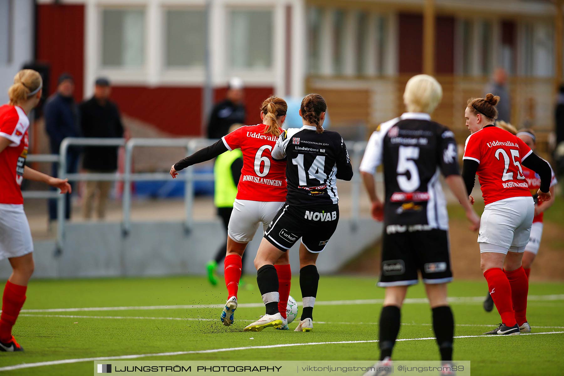 Skövde KIK-IK Rössö Uddevalla 0-5,dam,Lillegårdens IP,Skövde,Sverige,Fotboll,,2016,186291