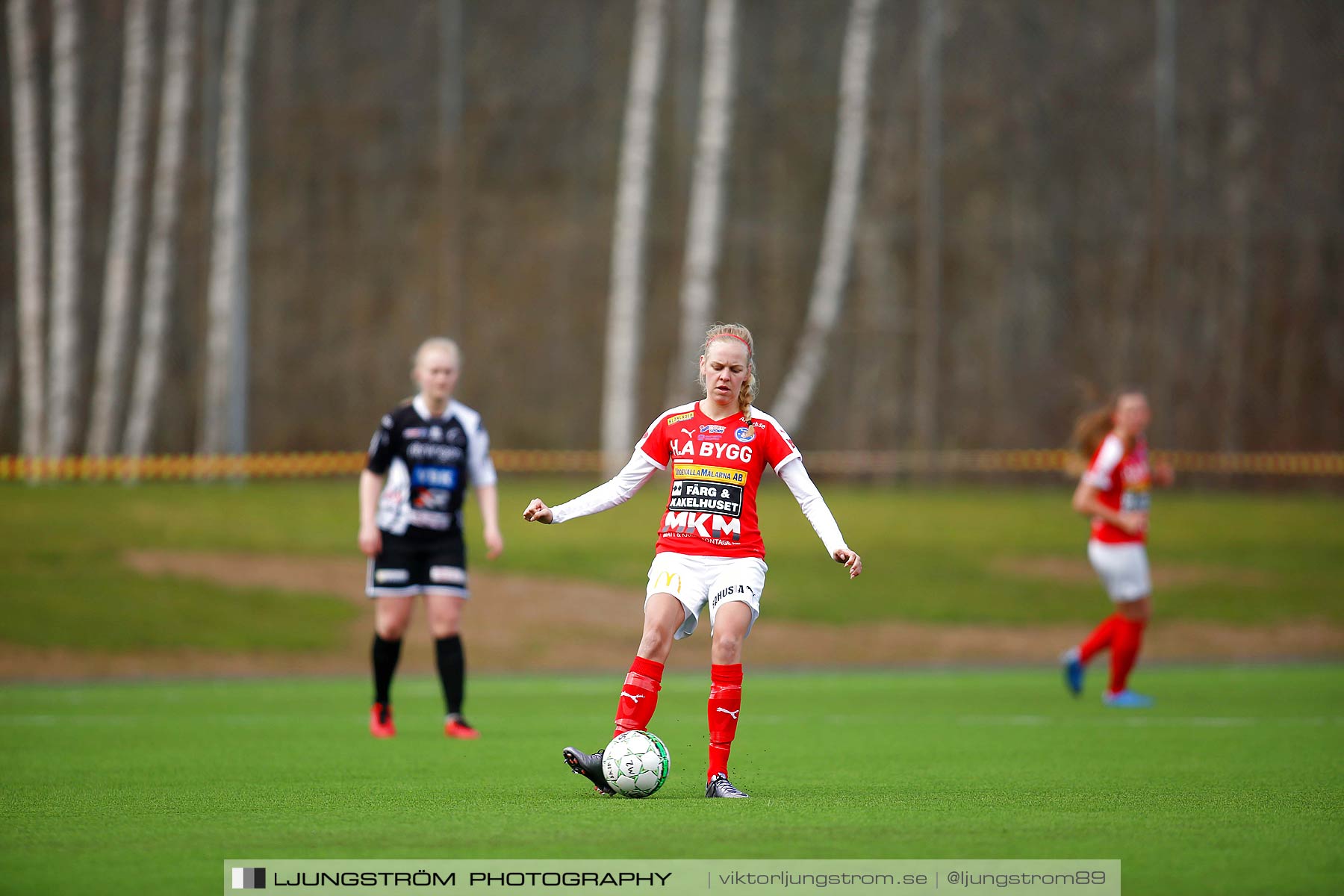 Skövde KIK-IK Rössö Uddevalla 0-5,dam,Lillegårdens IP,Skövde,Sverige,Fotboll,,2016,186324