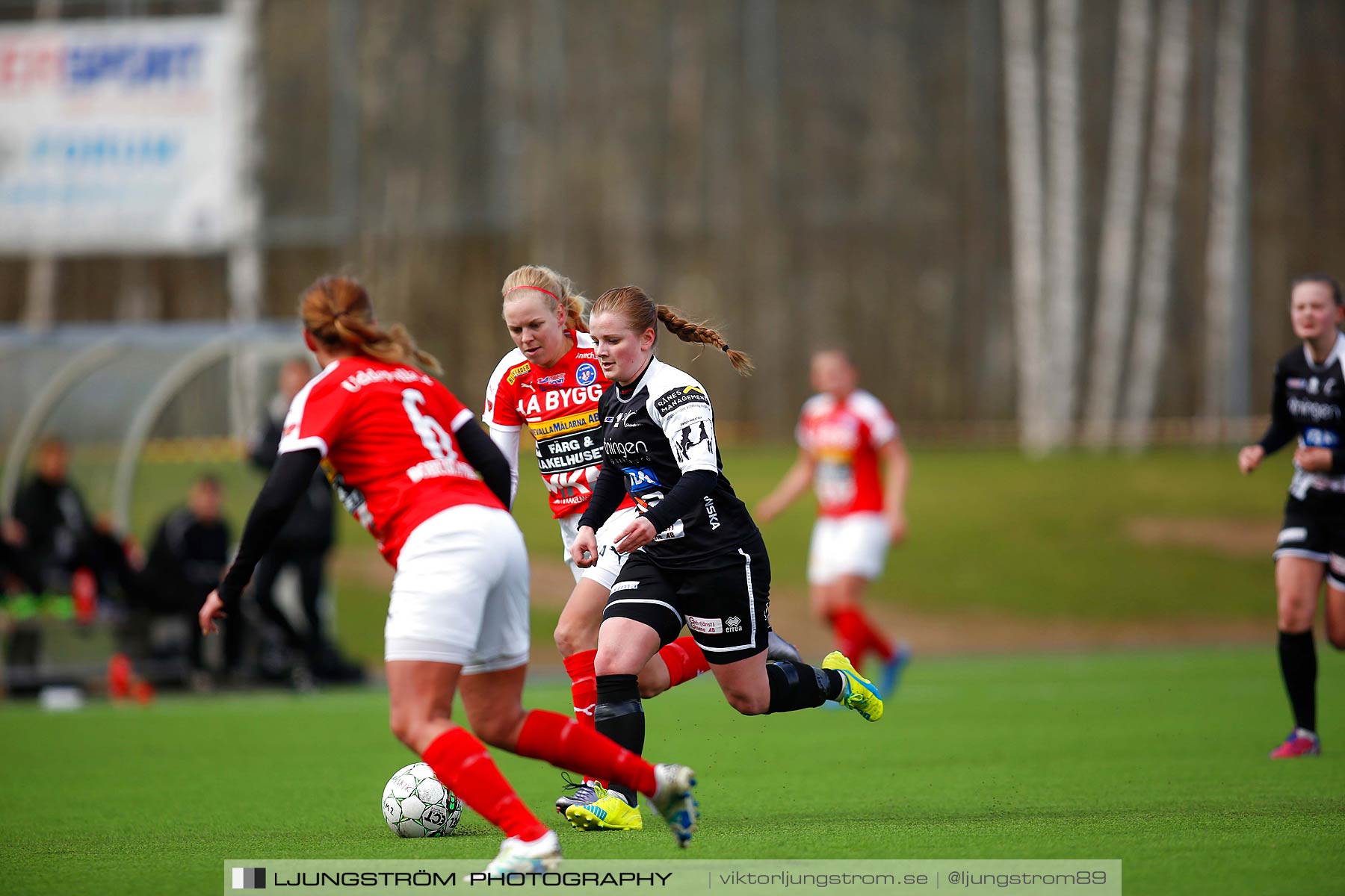 Skövde KIK-IK Rössö Uddevalla 0-5,dam,Lillegårdens IP,Skövde,Sverige,Fotboll,,2016,186353