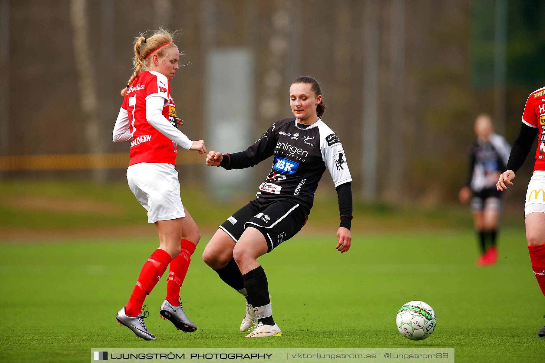 Skövde KIK-IK Rössö Uddevalla 0-5,dam,Lillegårdens IP,Skövde,Sverige,Fotboll,,2016,186392