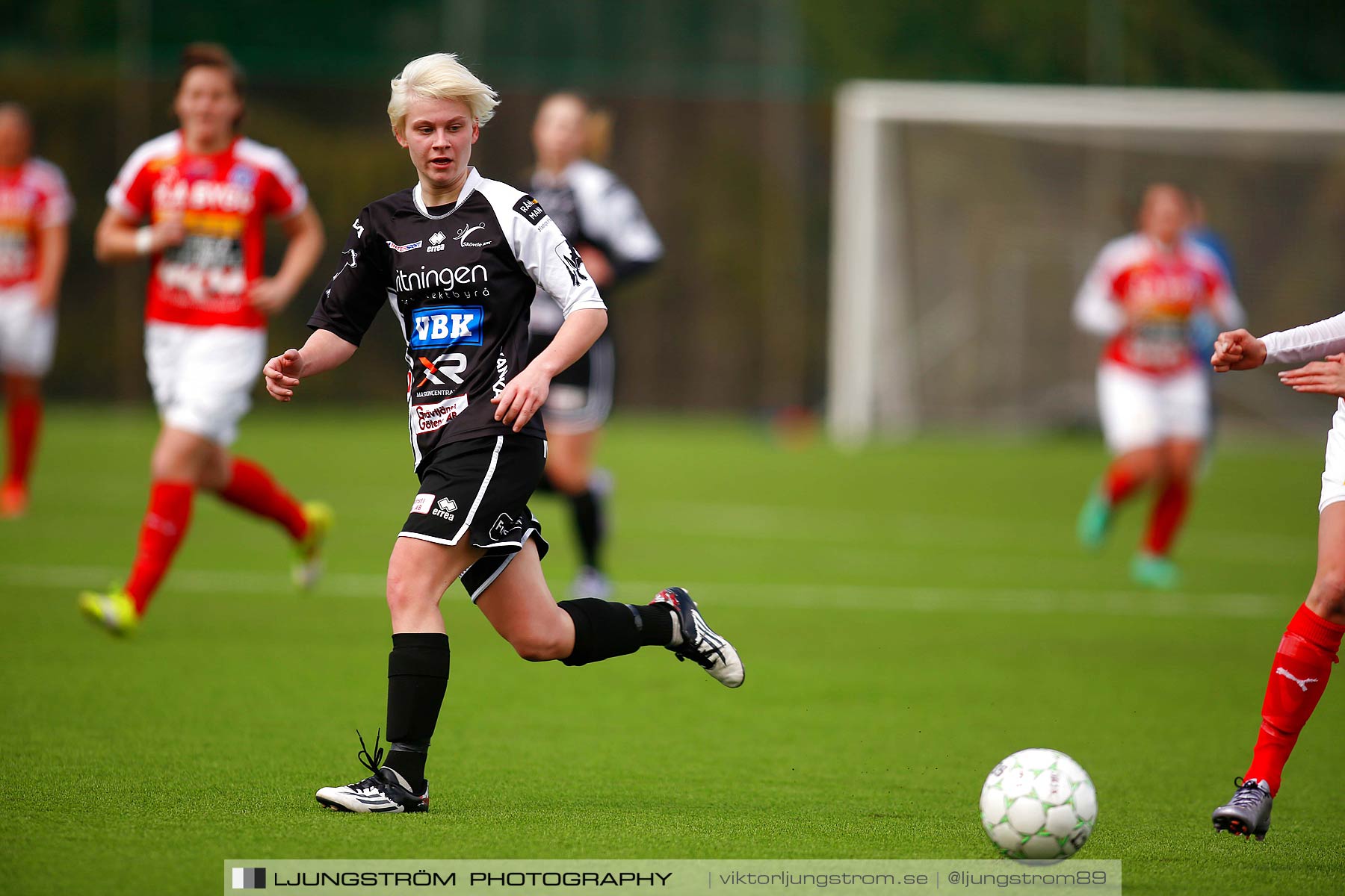 Skövde KIK-IK Rössö Uddevalla 0-5,dam,Lillegårdens IP,Skövde,Sverige,Fotboll,,2016,186444