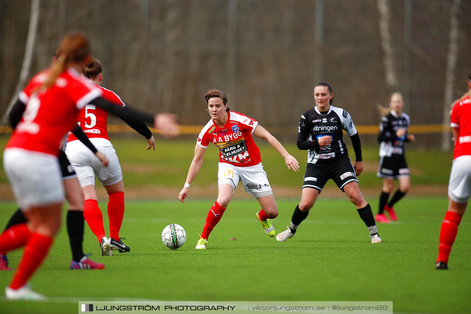 Skövde KIK-IK Rössö Uddevalla 0-5,dam,Lillegårdens IP,Skövde,Sverige,Fotboll,,2016,186449