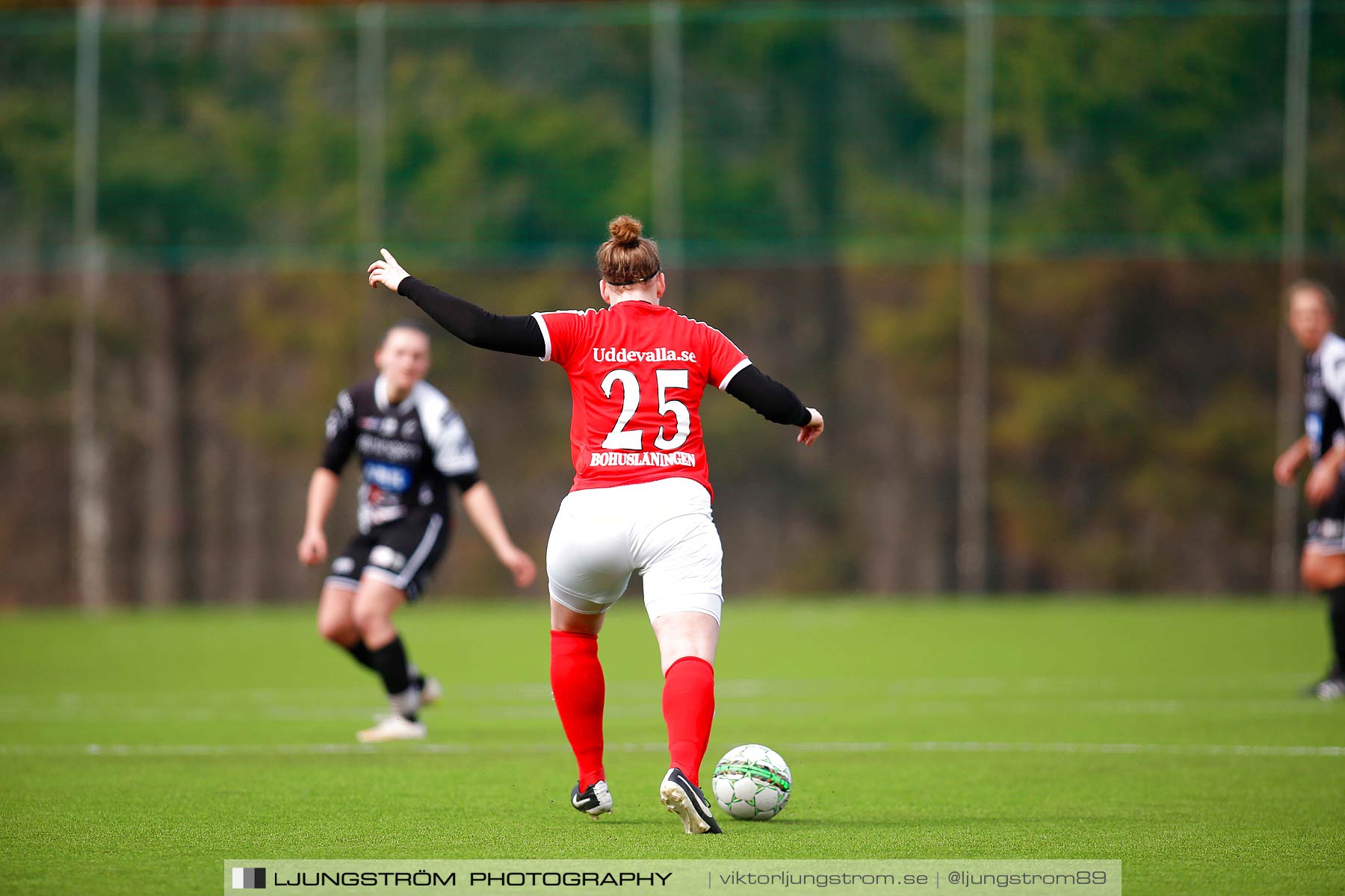 Skövde KIK-IK Rössö Uddevalla 0-5,dam,Lillegårdens IP,Skövde,Sverige,Fotboll,,2016,186486