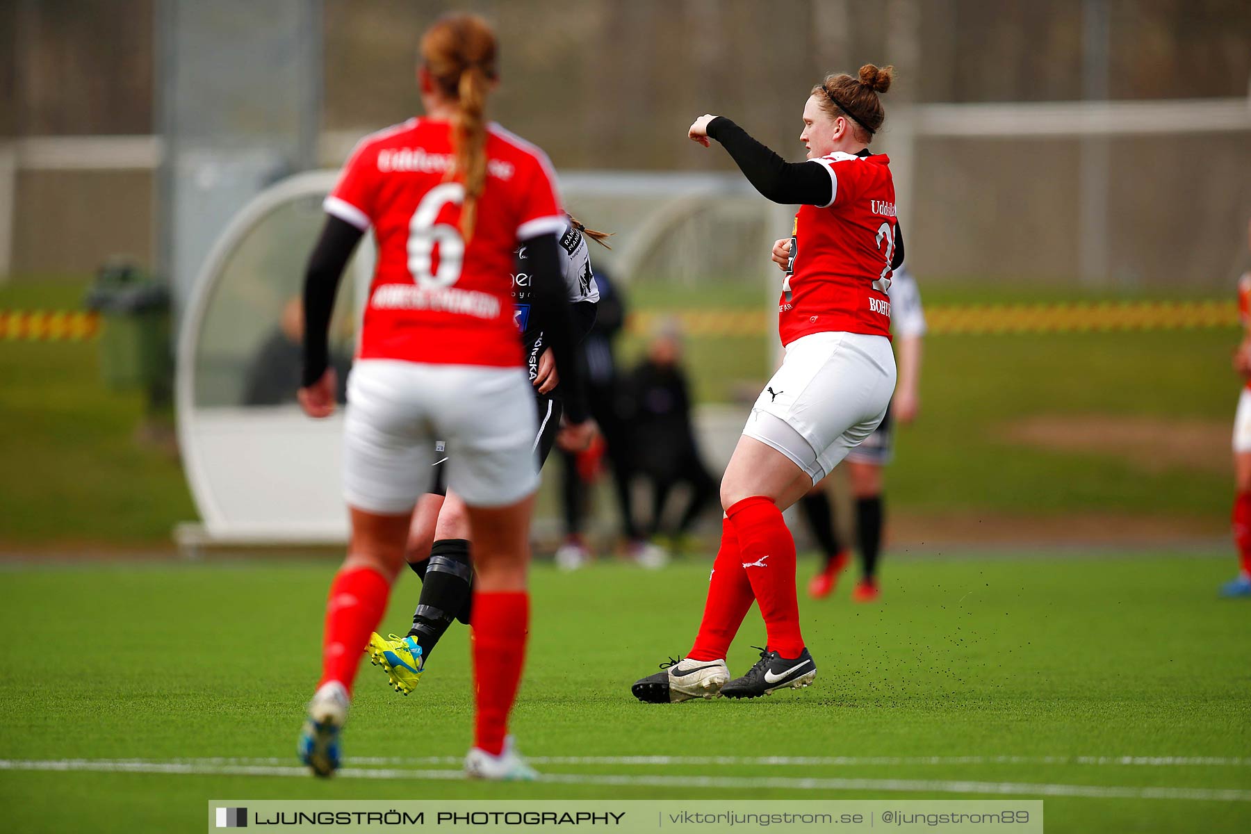 Skövde KIK-IK Rössö Uddevalla 0-5,dam,Lillegårdens IP,Skövde,Sverige,Fotboll,,2016,186542