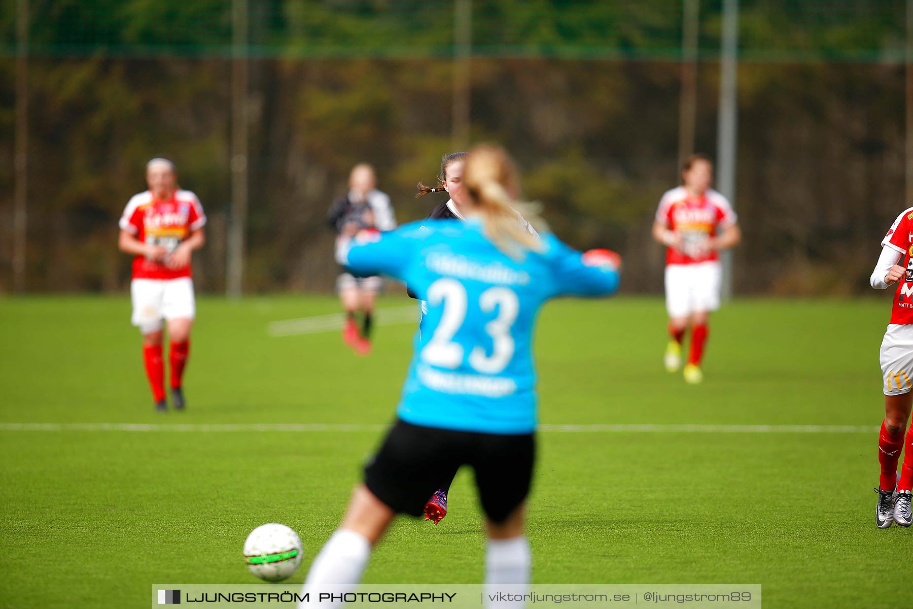 Skövde KIK-IK Rössö Uddevalla 0-5,dam,Lillegårdens IP,Skövde,Sverige,Fotboll,,2016,186559