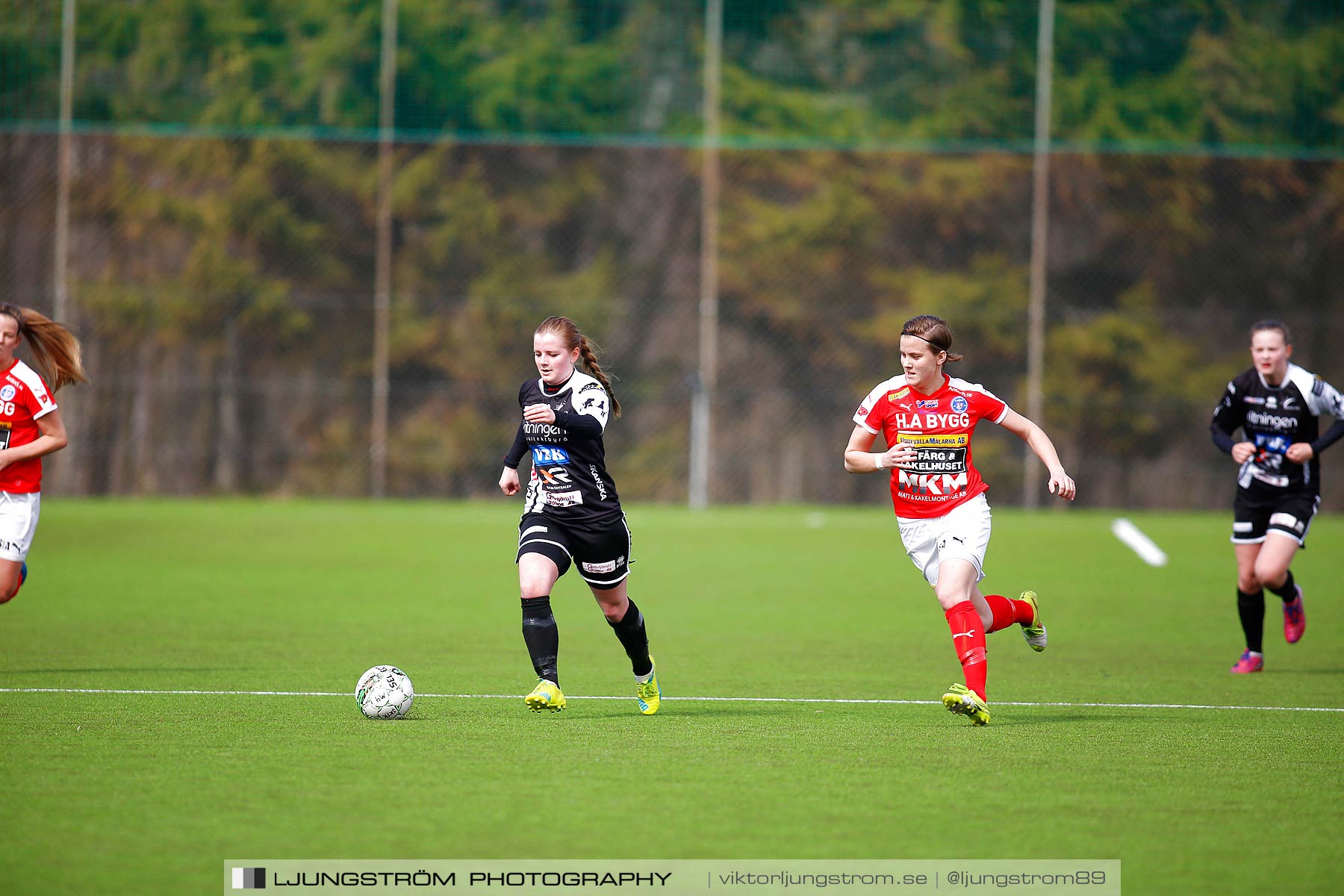 Skövde KIK-IK Rössö Uddevalla 0-5,dam,Lillegårdens IP,Skövde,Sverige,Fotboll,,2016,186614