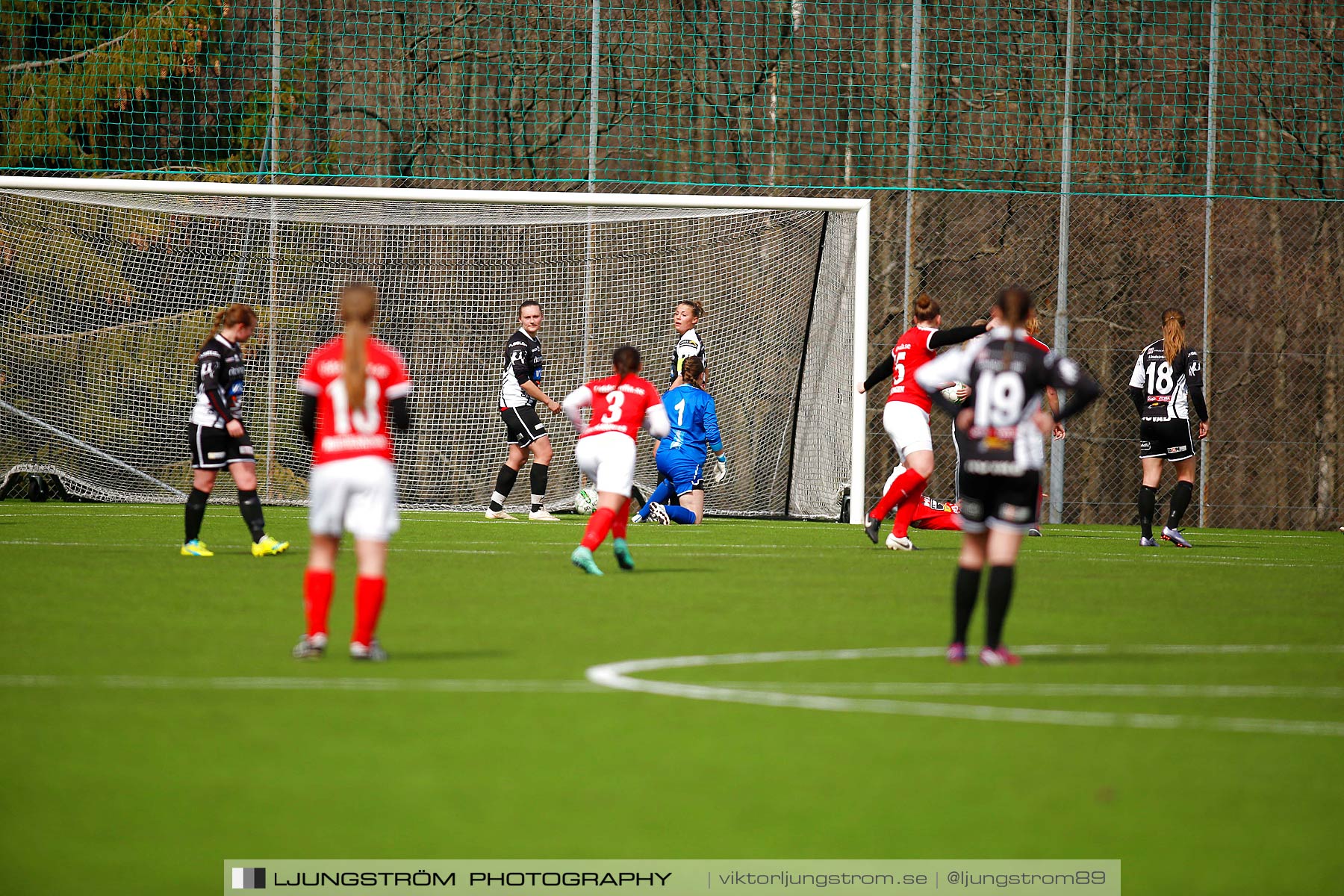 Skövde KIK-IK Rössö Uddevalla 0-5,dam,Lillegårdens IP,Skövde,Sverige,Fotboll,,2016,186653
