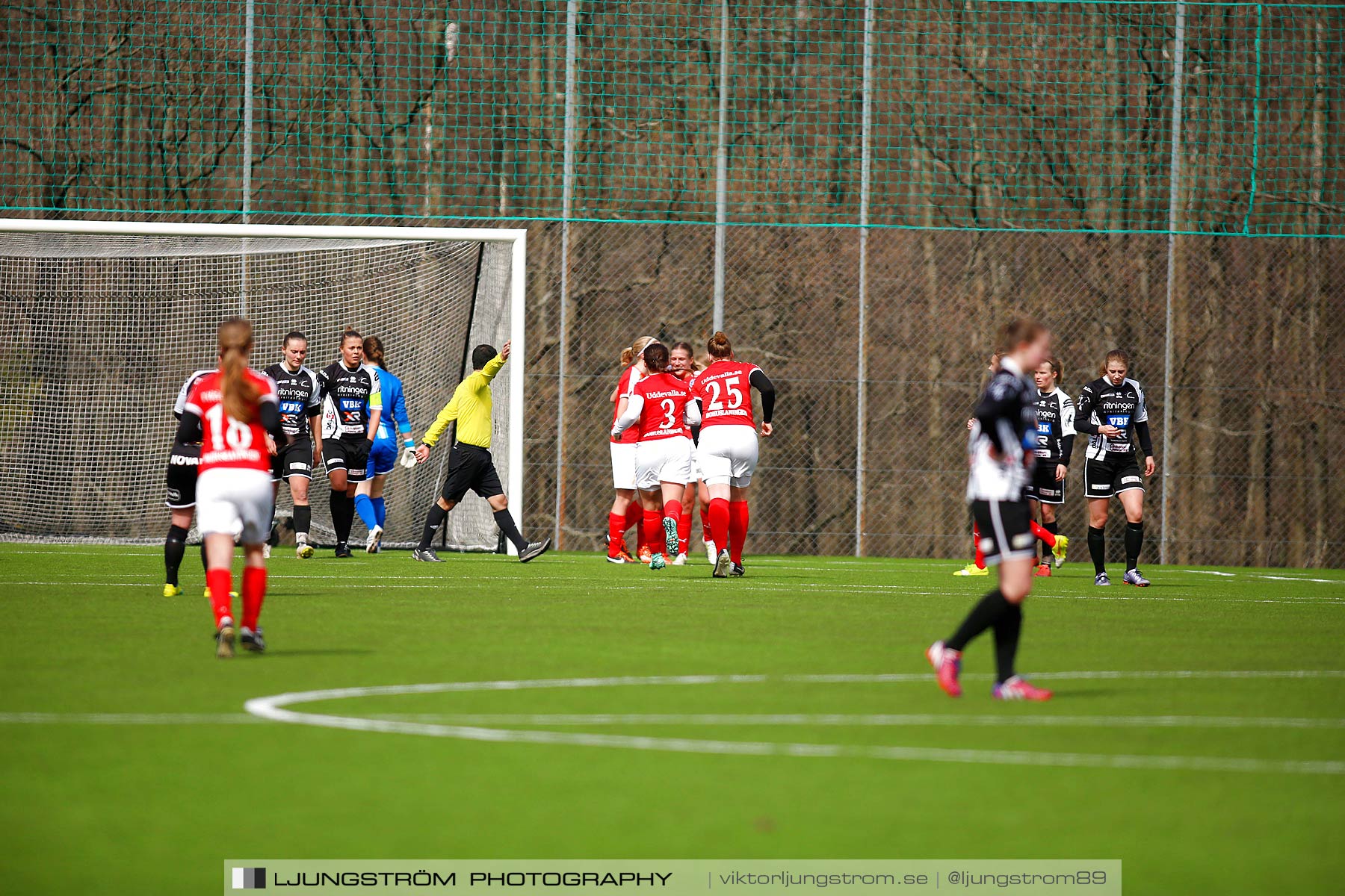 Skövde KIK-IK Rössö Uddevalla 0-5,dam,Lillegårdens IP,Skövde,Sverige,Fotboll,,2016,186659