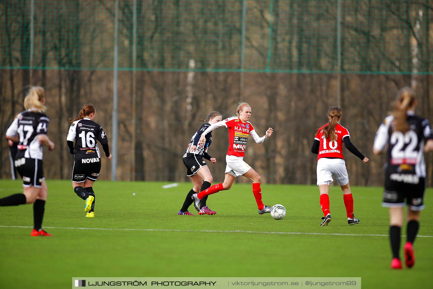 Skövde KIK-IK Rössö Uddevalla 0-5,dam,Lillegårdens IP,Skövde,Sverige,Fotboll,,2016,186685