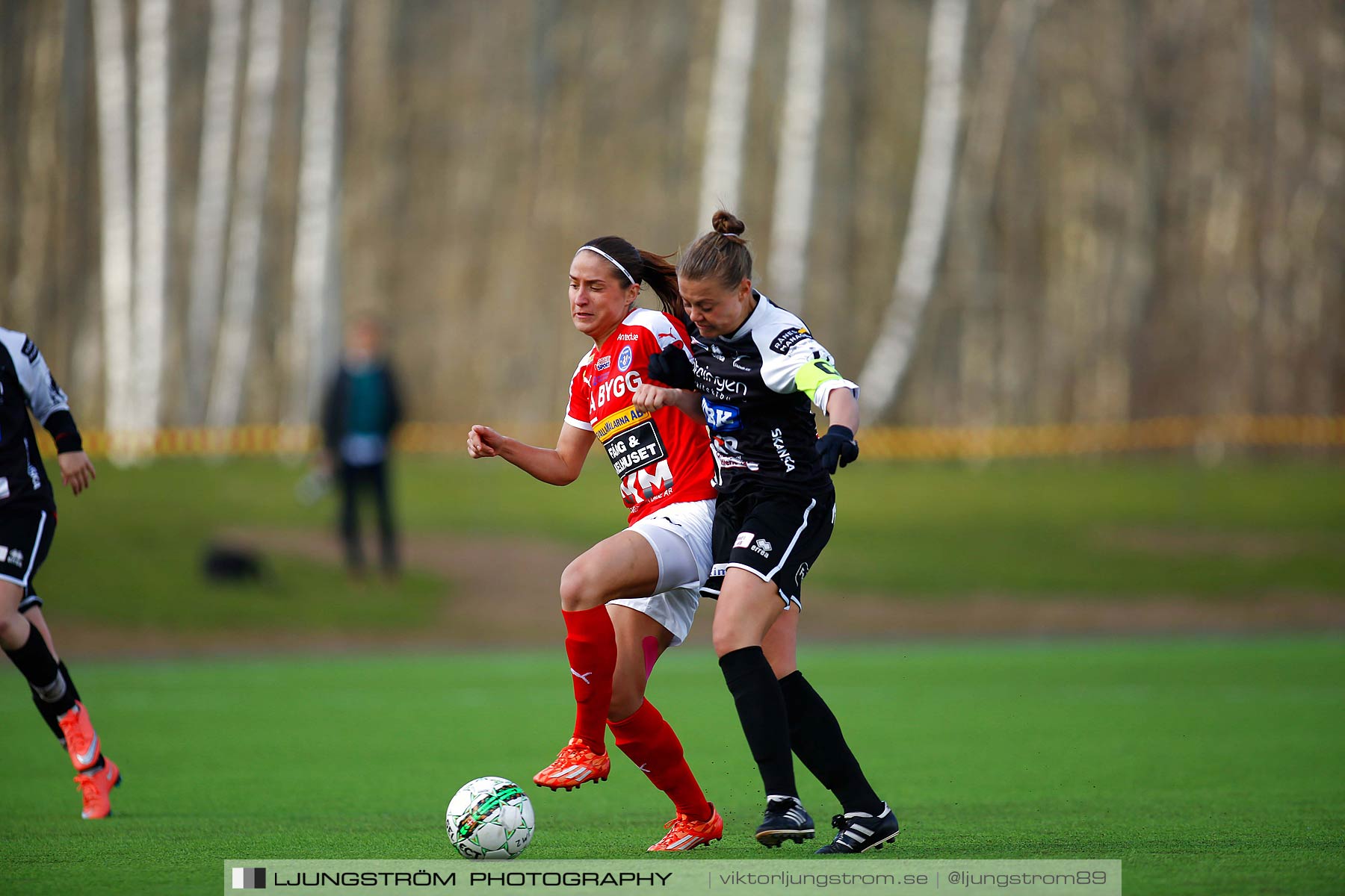 Skövde KIK-IK Rössö Uddevalla 0-5,dam,Lillegårdens IP,Skövde,Sverige,Fotboll,,2016,186701