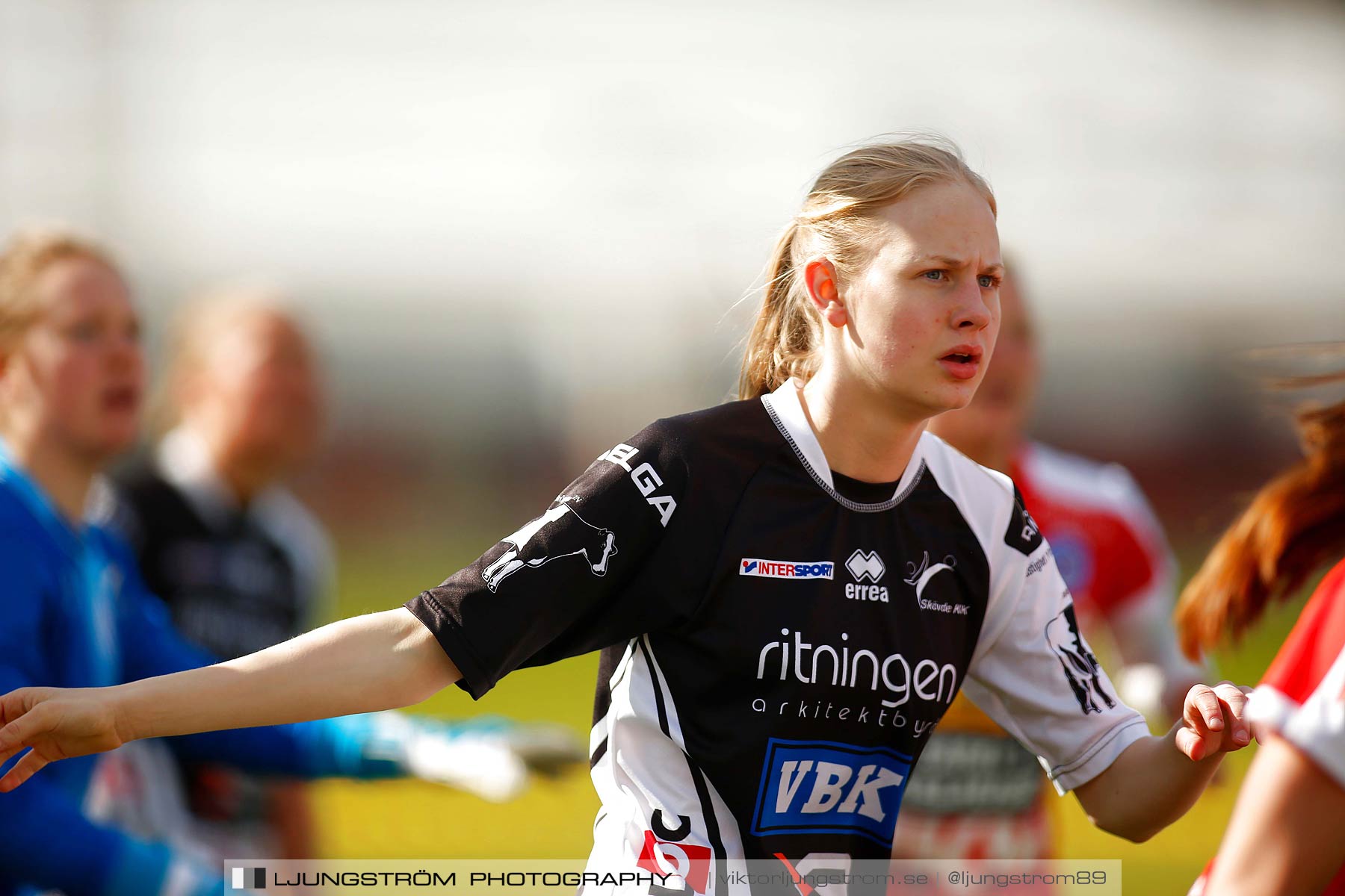 Skövde KIK-IK Rössö Uddevalla 0-5,dam,Lillegårdens IP,Skövde,Sverige,Fotboll,,2016,186753