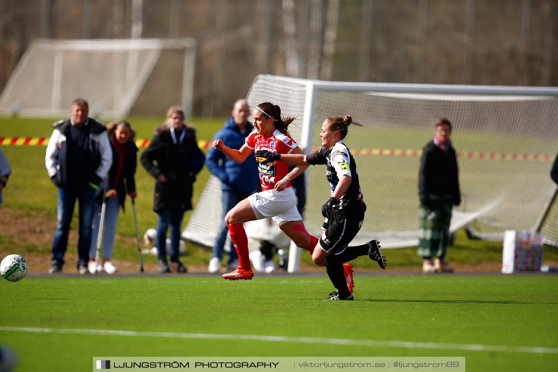 Skövde KIK-IK Rössö Uddevalla 0-5,dam,Lillegårdens IP,Skövde,Sverige,Fotboll,,2016,186771