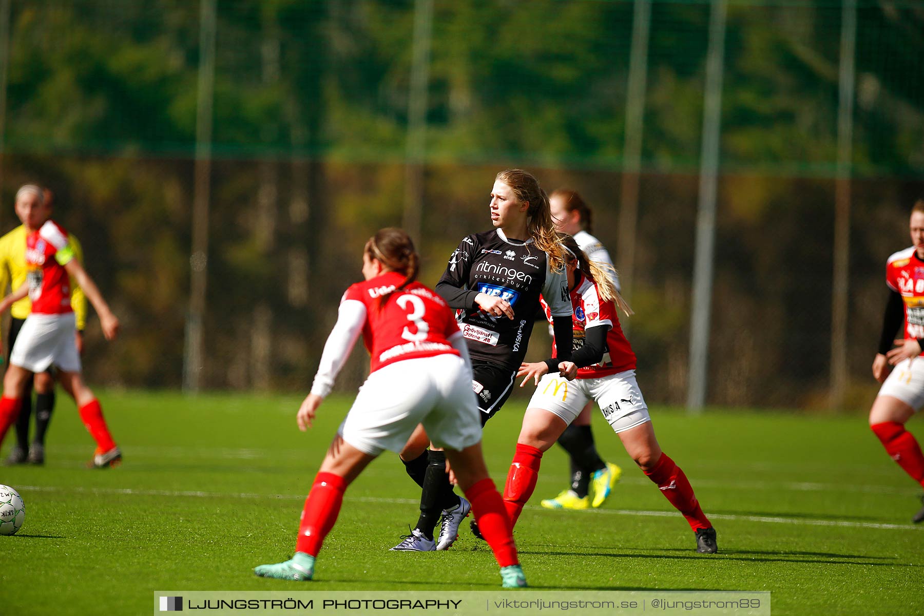 Skövde KIK-IK Rössö Uddevalla 0-5,dam,Lillegårdens IP,Skövde,Sverige,Fotboll,,2016,186826