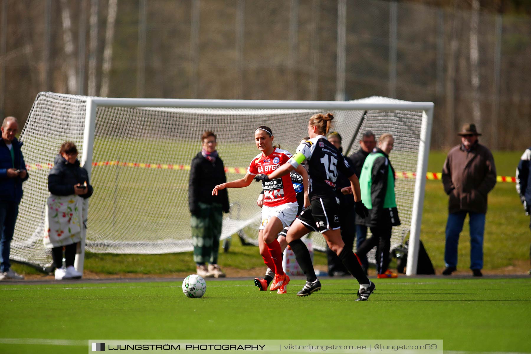 Skövde KIK-IK Rössö Uddevalla 0-5,dam,Lillegårdens IP,Skövde,Sverige,Fotboll,,2016,186839