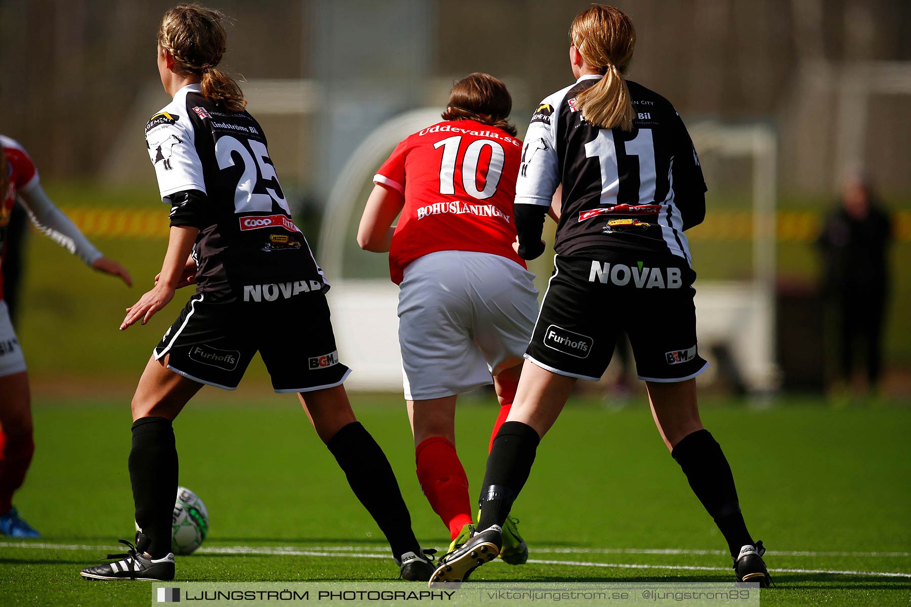 Skövde KIK-IK Rössö Uddevalla 0-5,dam,Lillegårdens IP,Skövde,Sverige,Fotboll,,2016,186868