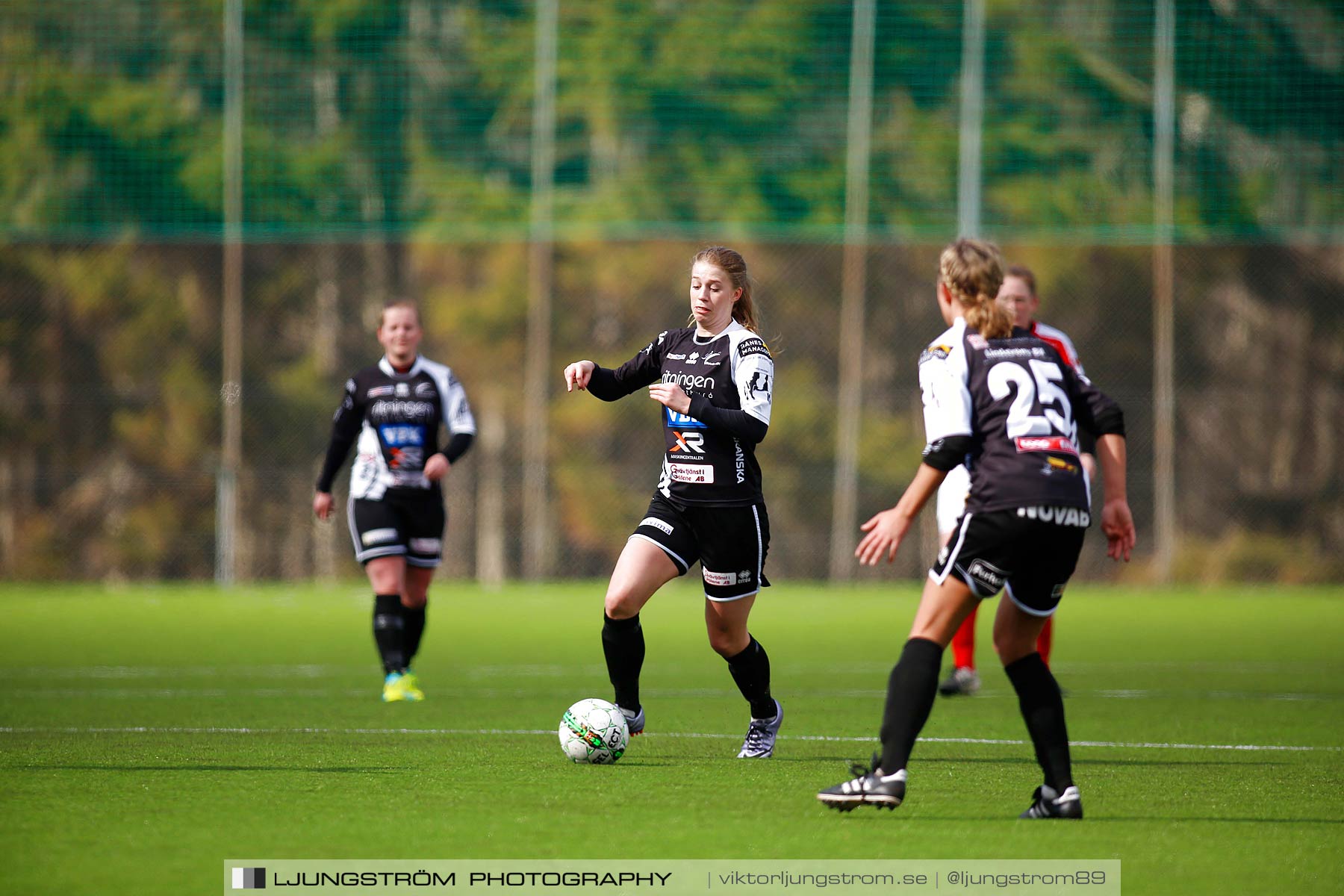 Skövde KIK-IK Rössö Uddevalla 0-5,dam,Lillegårdens IP,Skövde,Sverige,Fotboll,,2016,186882