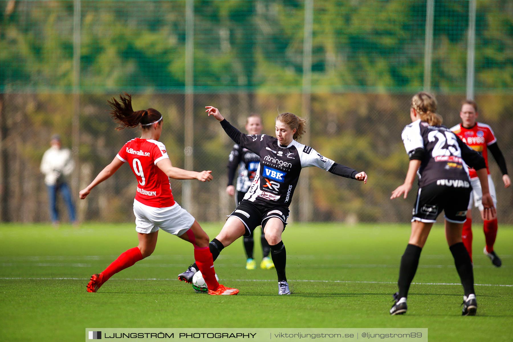 Skövde KIK-IK Rössö Uddevalla 0-5,dam,Lillegårdens IP,Skövde,Sverige,Fotboll,,2016,186884