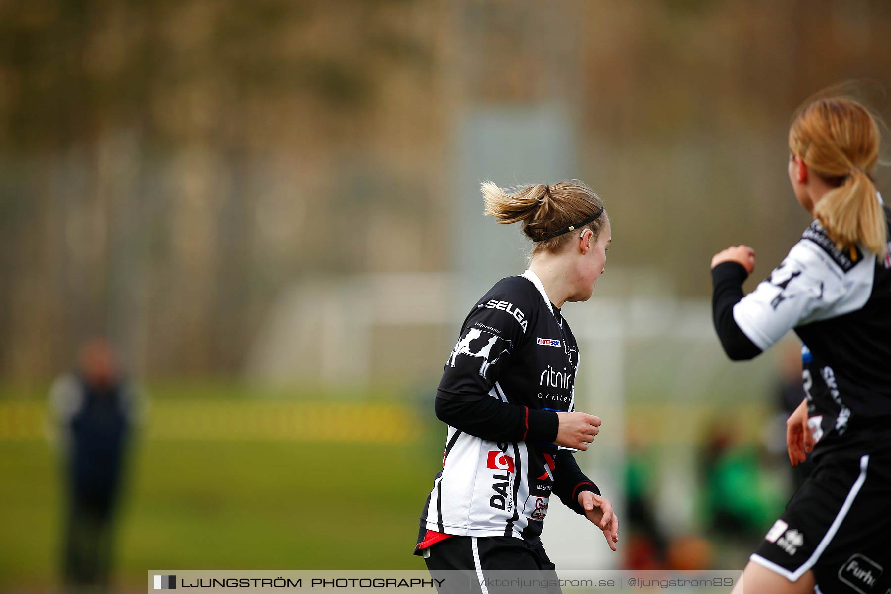 Skövde KIK-IK Rössö Uddevalla 0-5,dam,Lillegårdens IP,Skövde,Sverige,Fotboll,,2016,186894