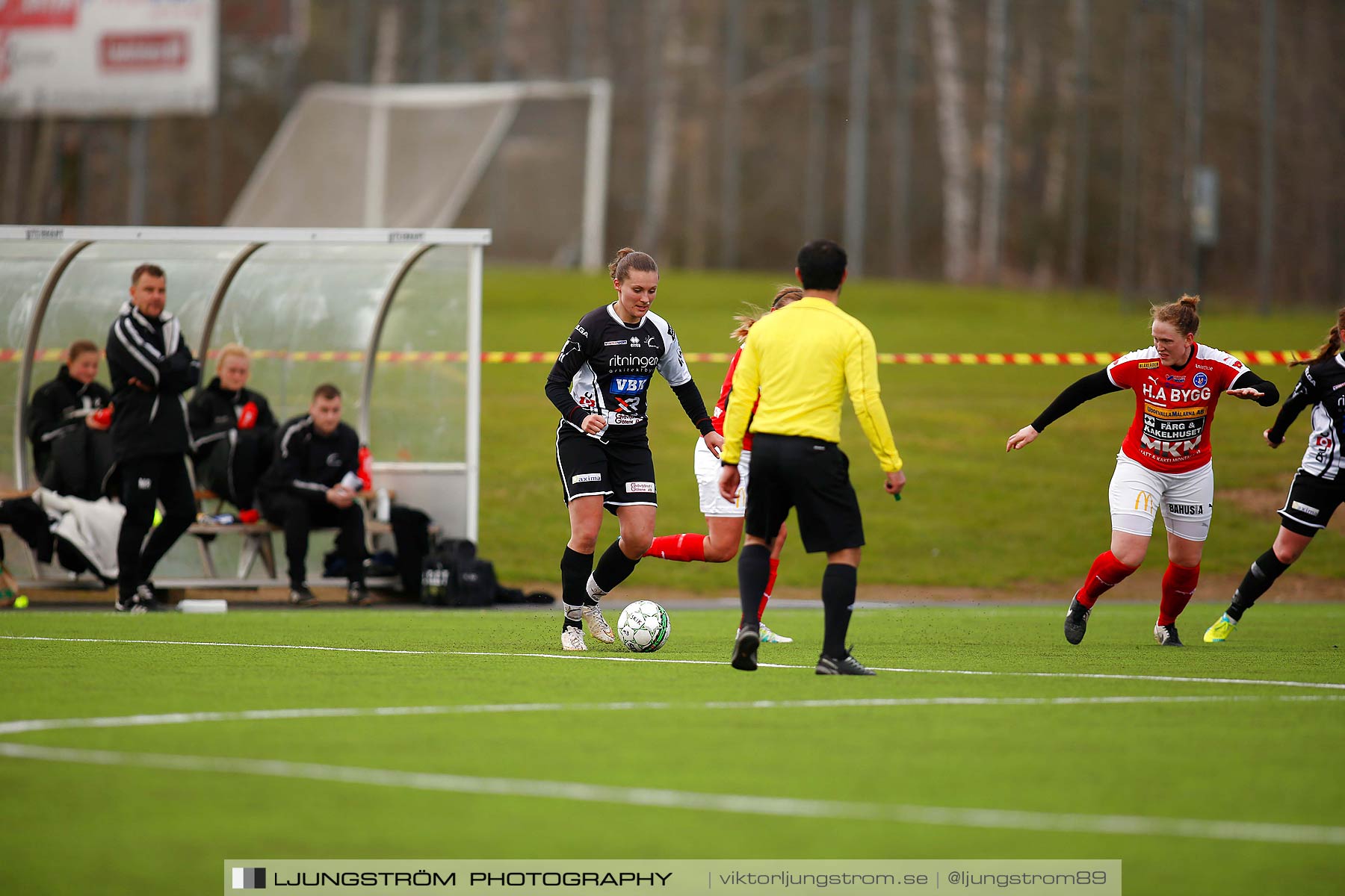 Skövde KIK-IK Rössö Uddevalla 0-5,dam,Lillegårdens IP,Skövde,Sverige,Fotboll,,2016,186909