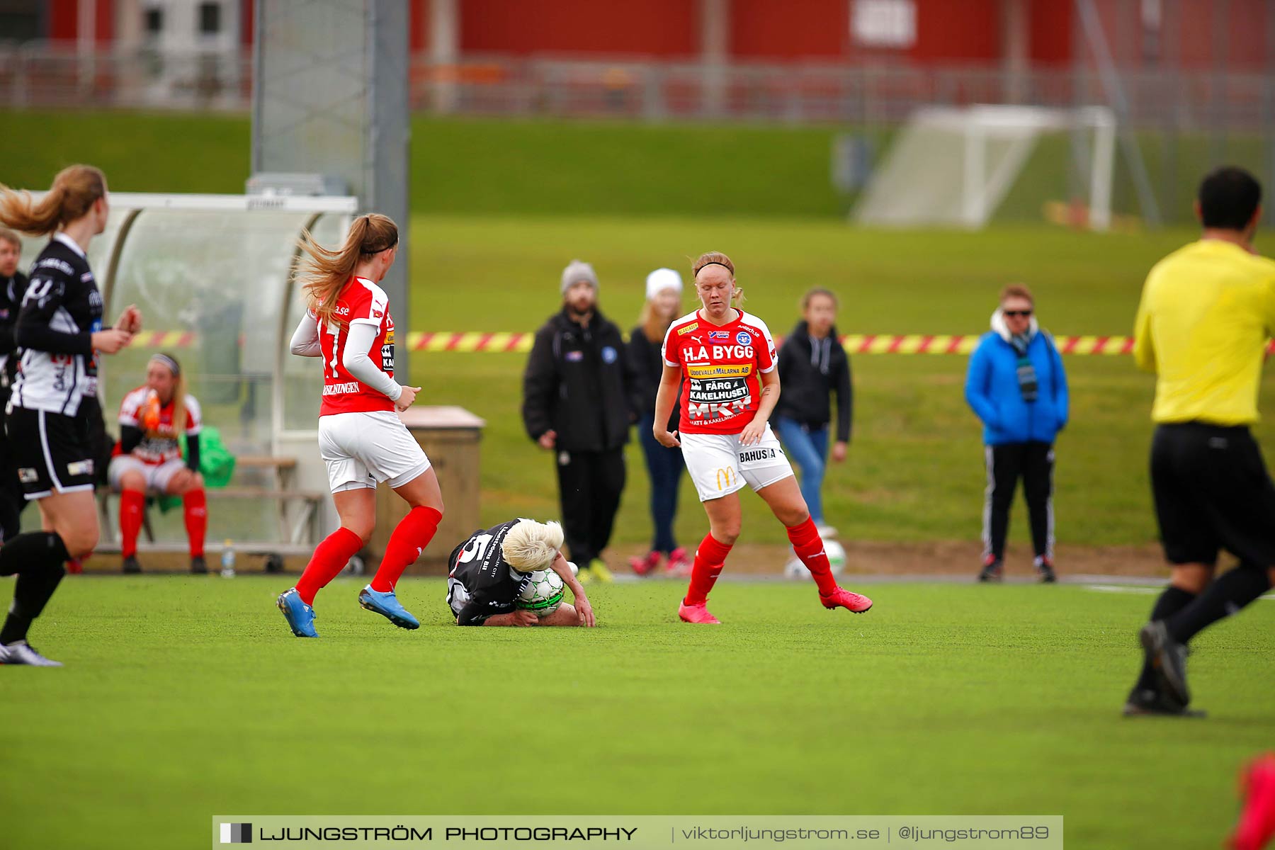 Skövde KIK-IK Rössö Uddevalla 0-5,dam,Lillegårdens IP,Skövde,Sverige,Fotboll,,2016,186921