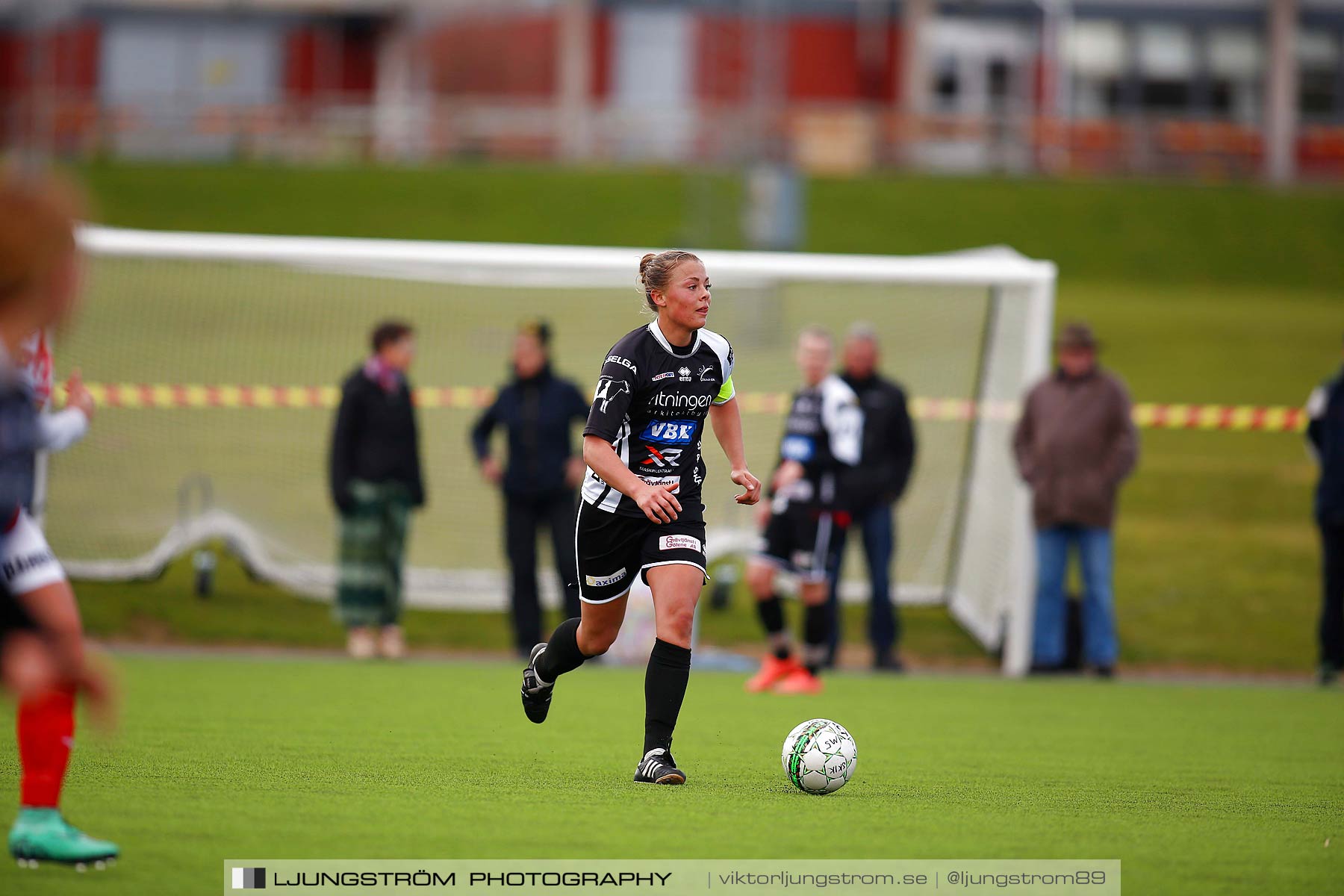 Skövde KIK-IK Rössö Uddevalla 0-5,dam,Lillegårdens IP,Skövde,Sverige,Fotboll,,2016,186927