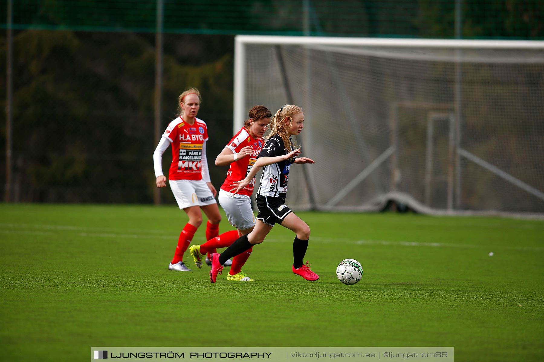 Skövde KIK-IK Rössö Uddevalla 0-5,dam,Lillegårdens IP,Skövde,Sverige,Fotboll,,2016,187032