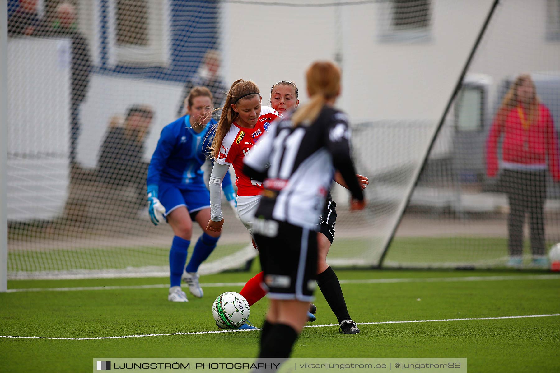 Skövde KIK-IK Rössö Uddevalla 0-5,dam,Lillegårdens IP,Skövde,Sverige,Fotboll,,2016,187052