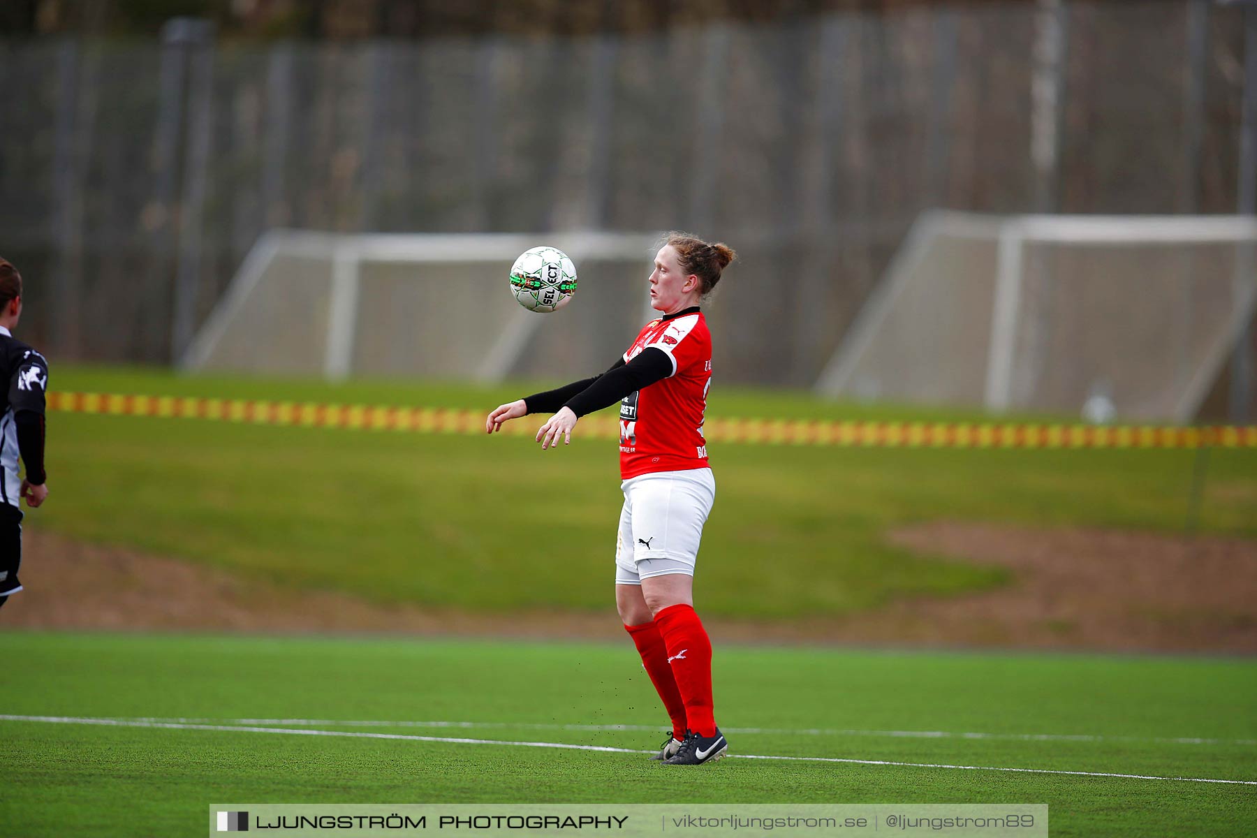 Skövde KIK-IK Rössö Uddevalla 0-5,dam,Lillegårdens IP,Skövde,Sverige,Fotboll,,2016,187062