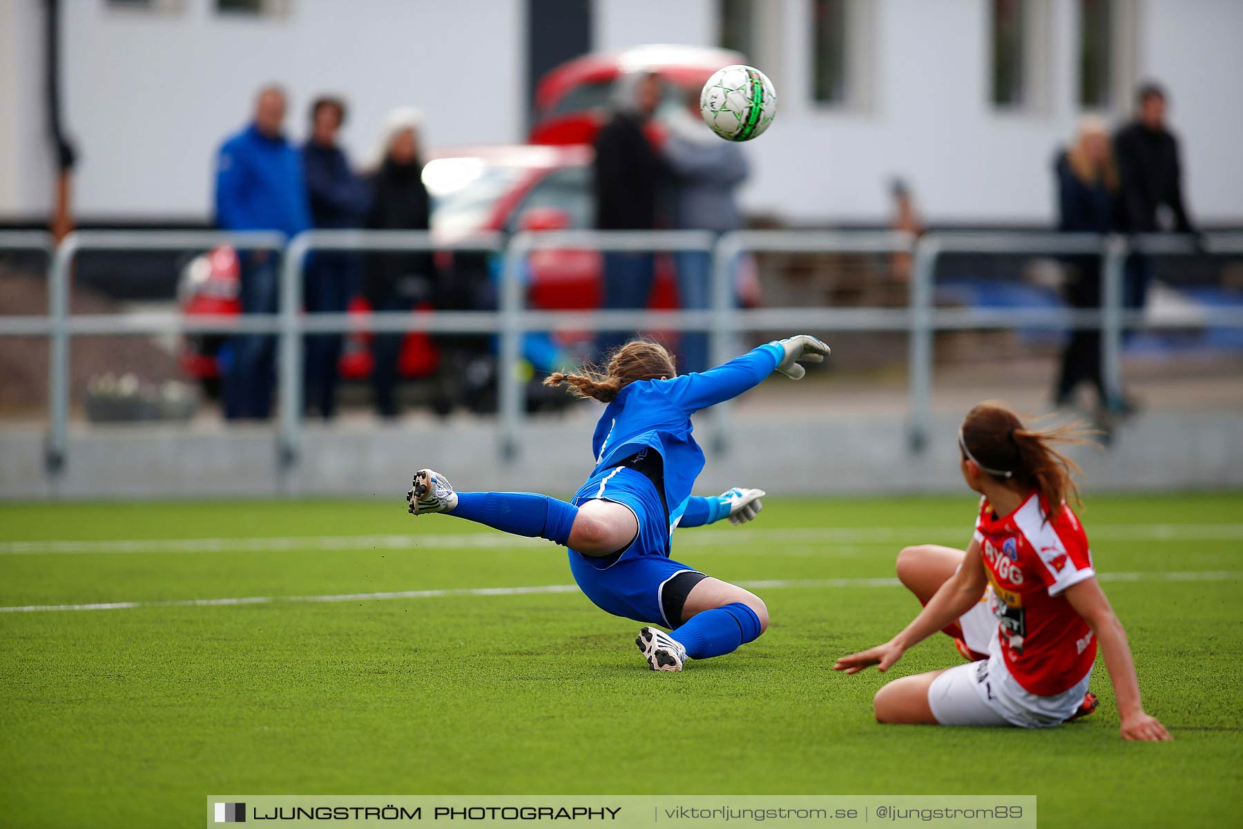 Skövde KIK-IK Rössö Uddevalla 0-5,dam,Lillegårdens IP,Skövde,Sverige,Fotboll,,2016,187067