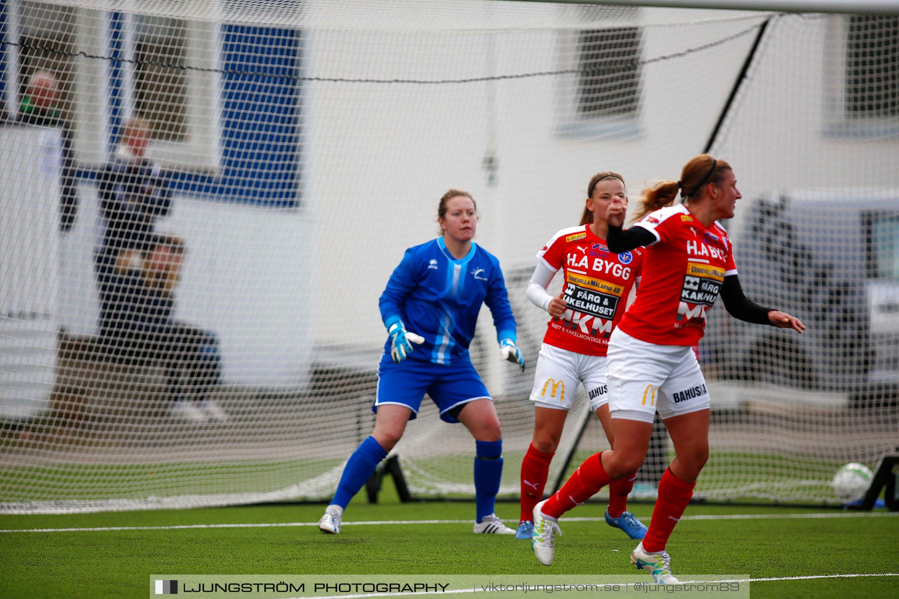 Skövde KIK-IK Rössö Uddevalla 0-5,dam,Lillegårdens IP,Skövde,Sverige,Fotboll,,2016,187070