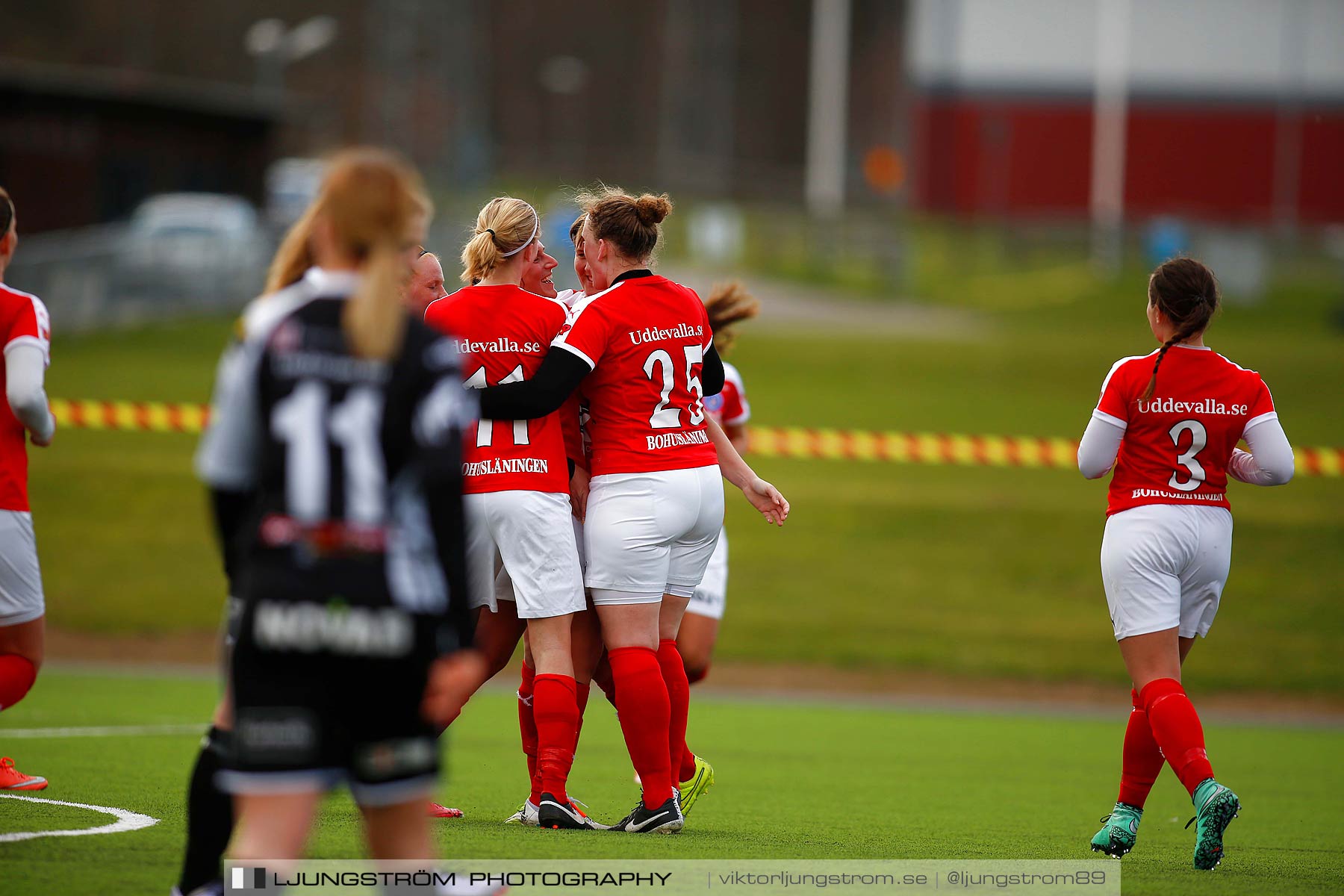 Skövde KIK-IK Rössö Uddevalla 0-5,dam,Lillegårdens IP,Skövde,Sverige,Fotboll,,2016,187079