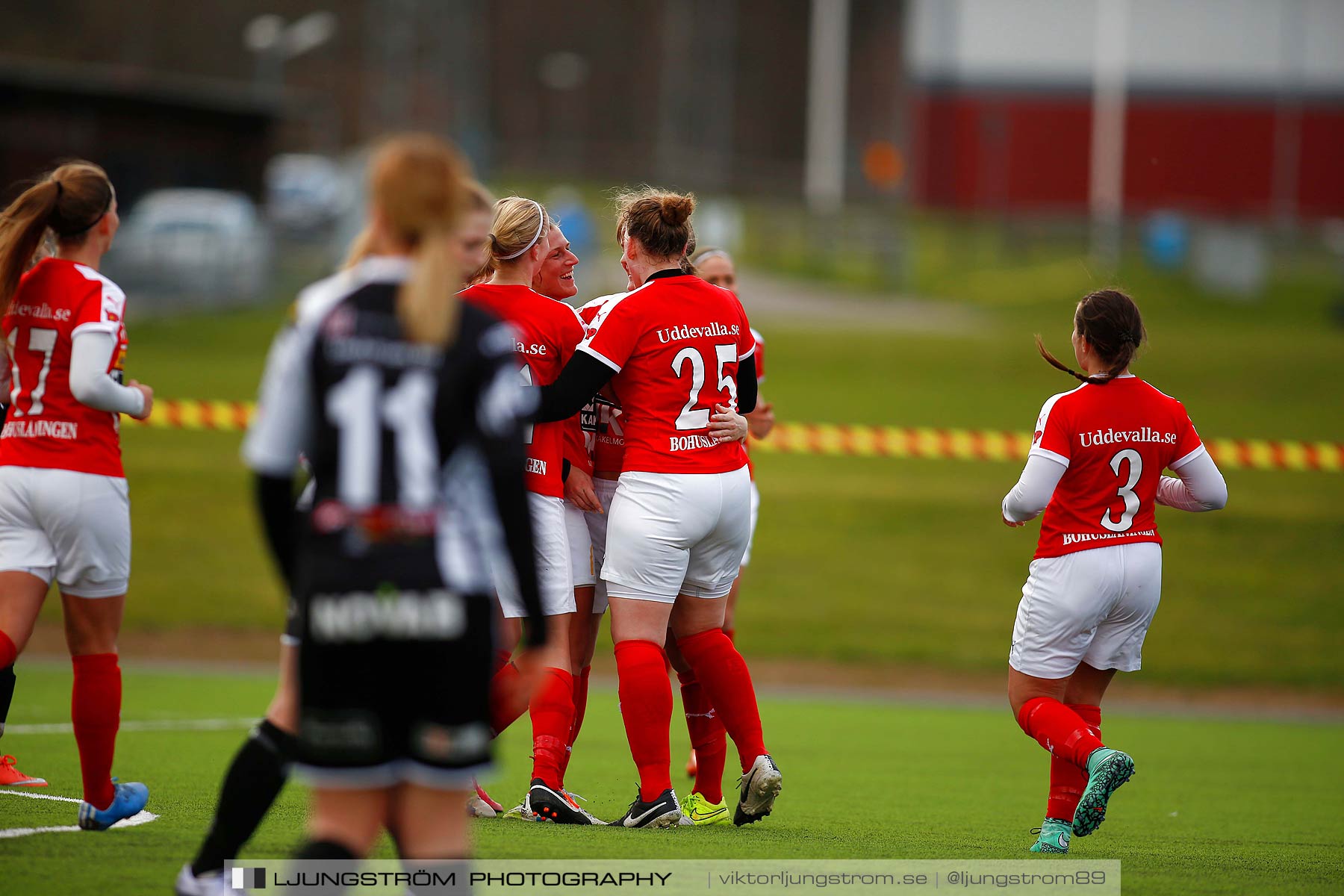 Skövde KIK-IK Rössö Uddevalla 0-5,dam,Lillegårdens IP,Skövde,Sverige,Fotboll,,2016,187080