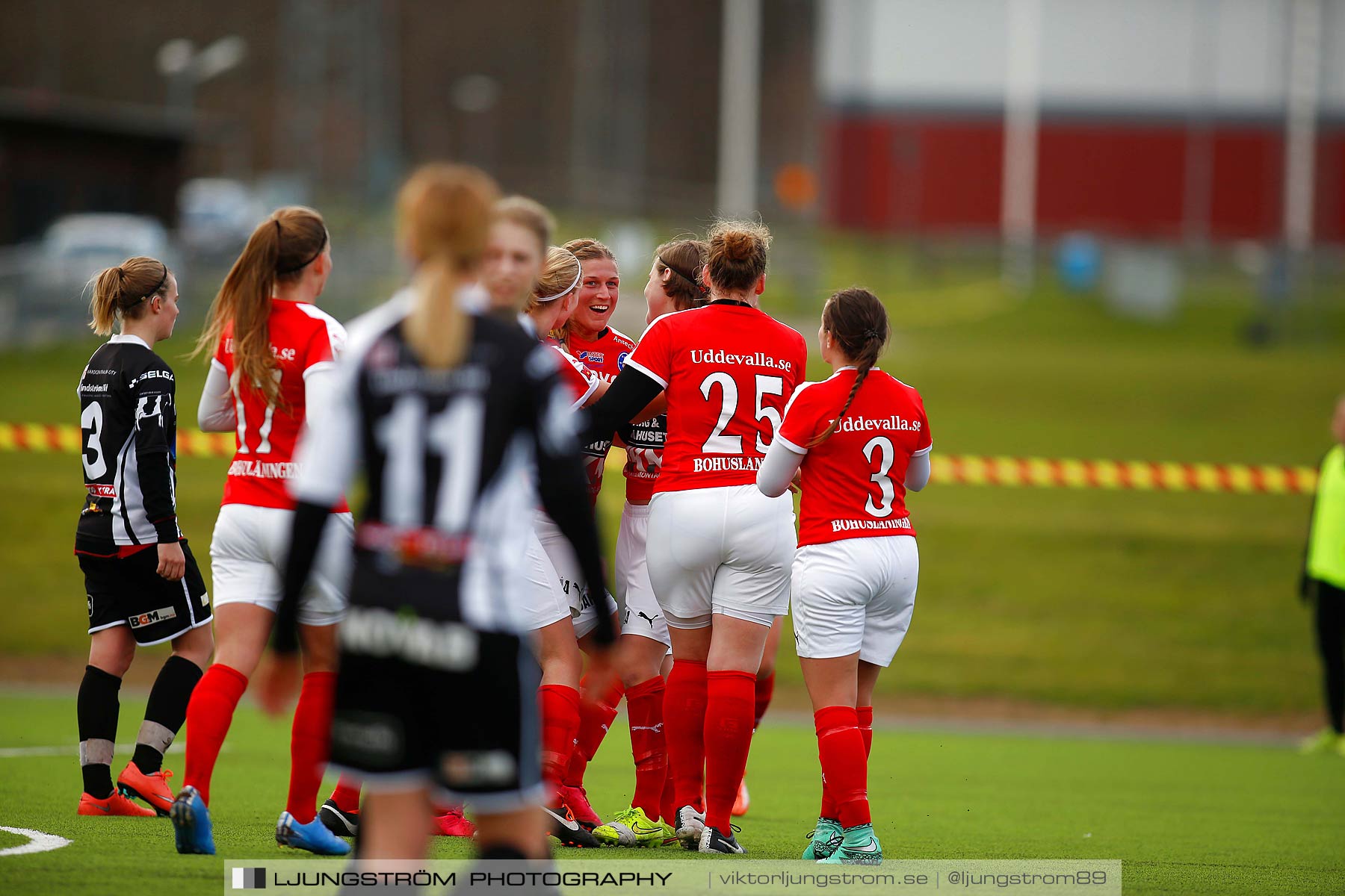 Skövde KIK-IK Rössö Uddevalla 0-5,dam,Lillegårdens IP,Skövde,Sverige,Fotboll,,2016,187081