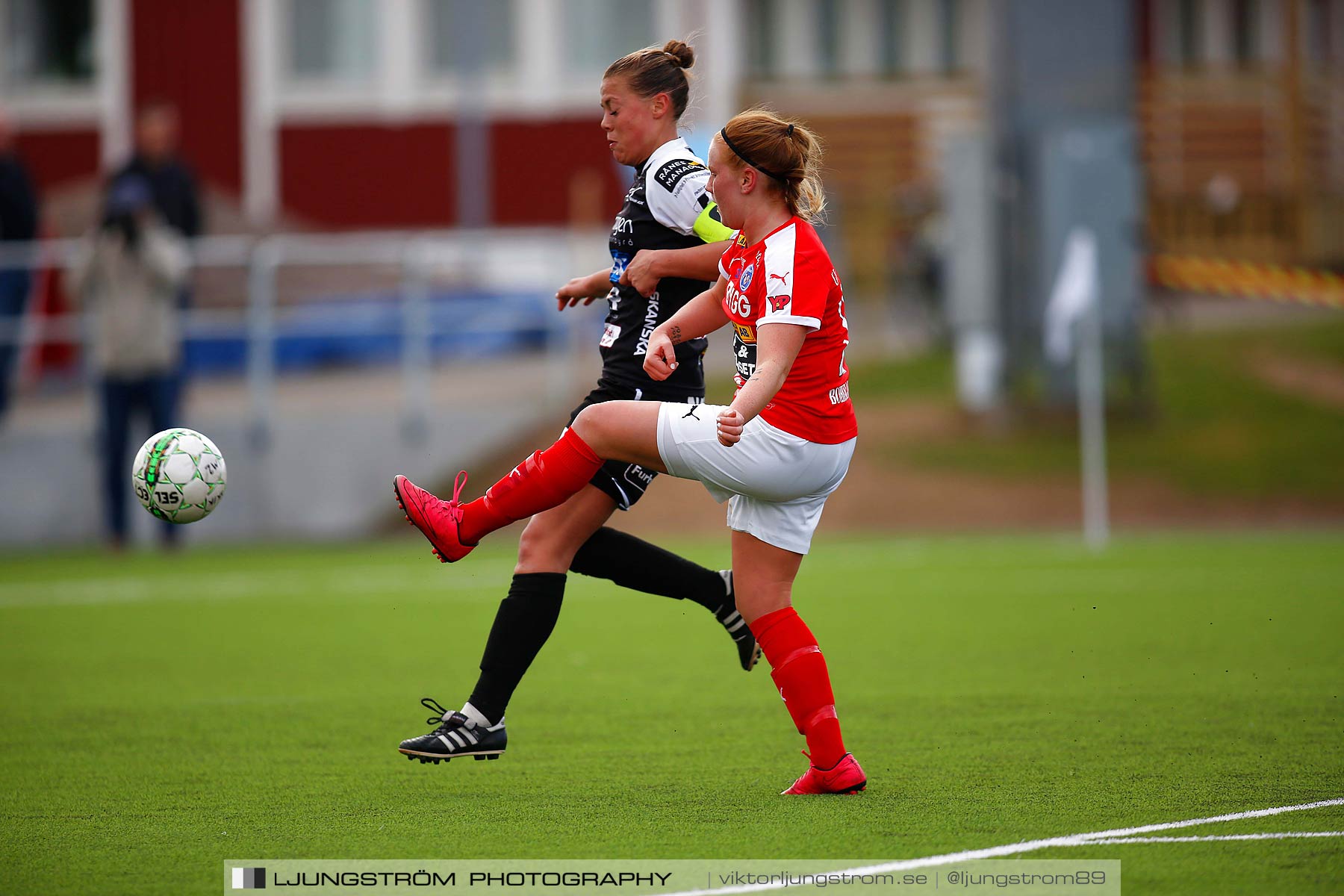 Skövde KIK-IK Rössö Uddevalla 0-5,dam,Lillegårdens IP,Skövde,Sverige,Fotboll,,2016,187107