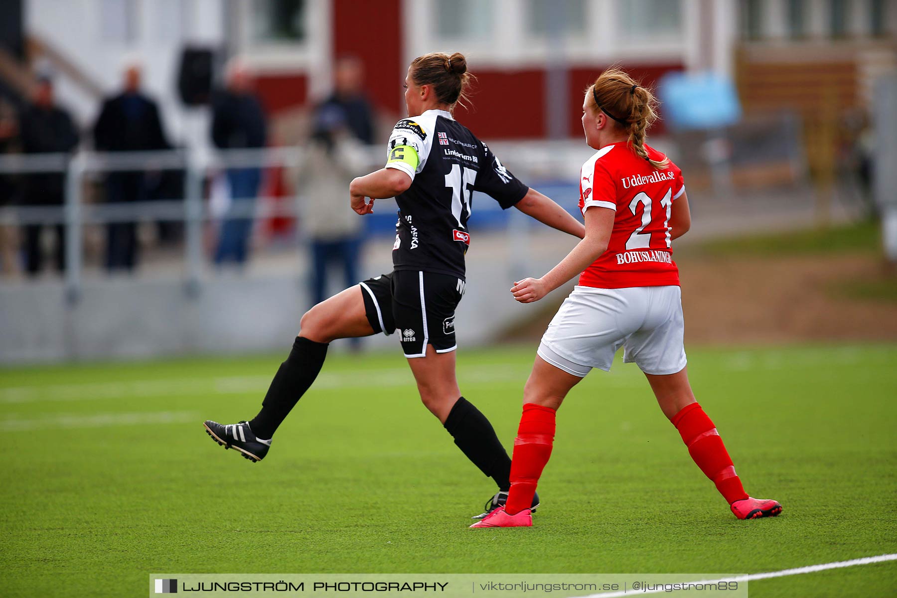 Skövde KIK-IK Rössö Uddevalla 0-5,dam,Lillegårdens IP,Skövde,Sverige,Fotboll,,2016,187108