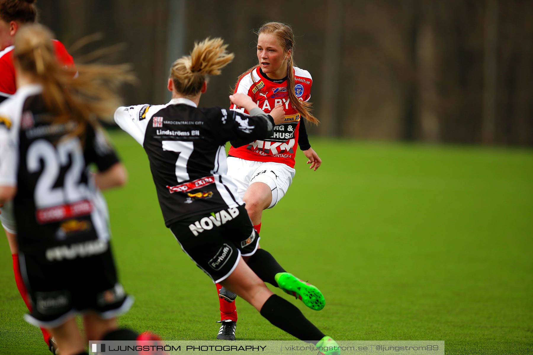 Skövde KIK-IK Rössö Uddevalla 0-5,dam,Lillegårdens IP,Skövde,Sverige,Fotboll,,2016,187119