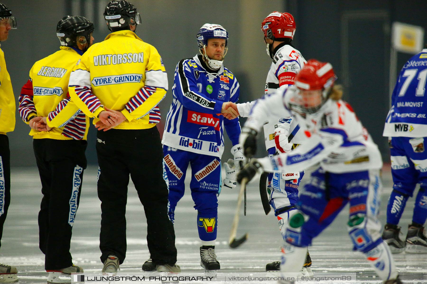 Villa Lidköping BK-IFK Kungälv 7-3,herr,Sparbanken Lidköping Arena,Lidköping,Sverige,Bandy,,2015,187170