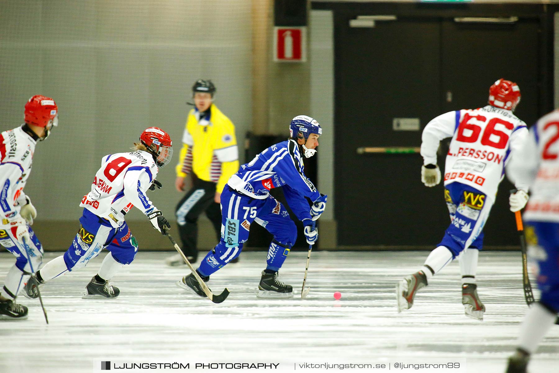 Villa Lidköping BK-IFK Kungälv 7-3,herr,Sparbanken Lidköping Arena,Lidköping,Sverige,Bandy,,2015,187257