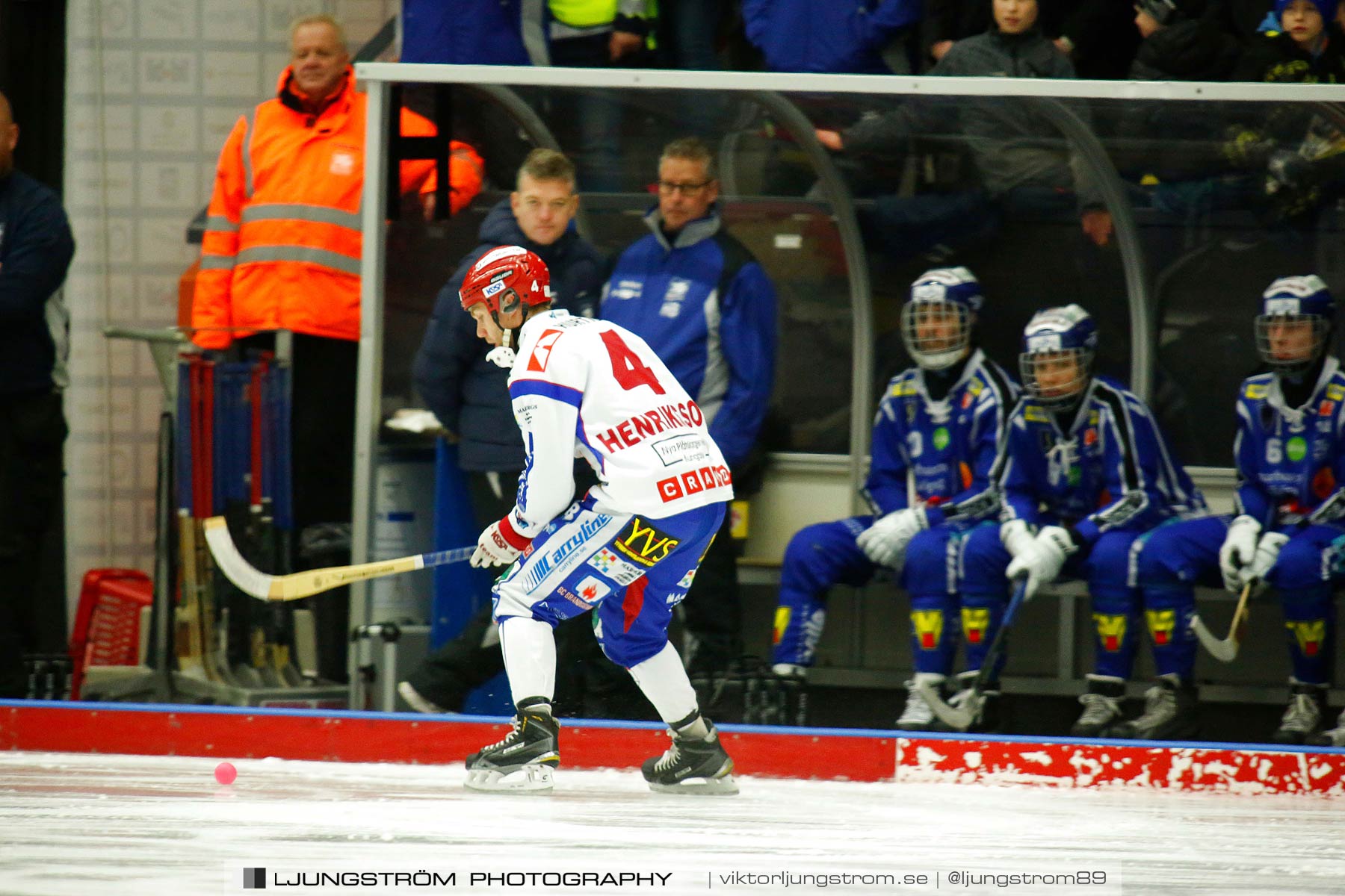 Villa Lidköping BK-IFK Kungälv 7-3,herr,Sparbanken Lidköping Arena,Lidköping,Sverige,Bandy,,2015,187283