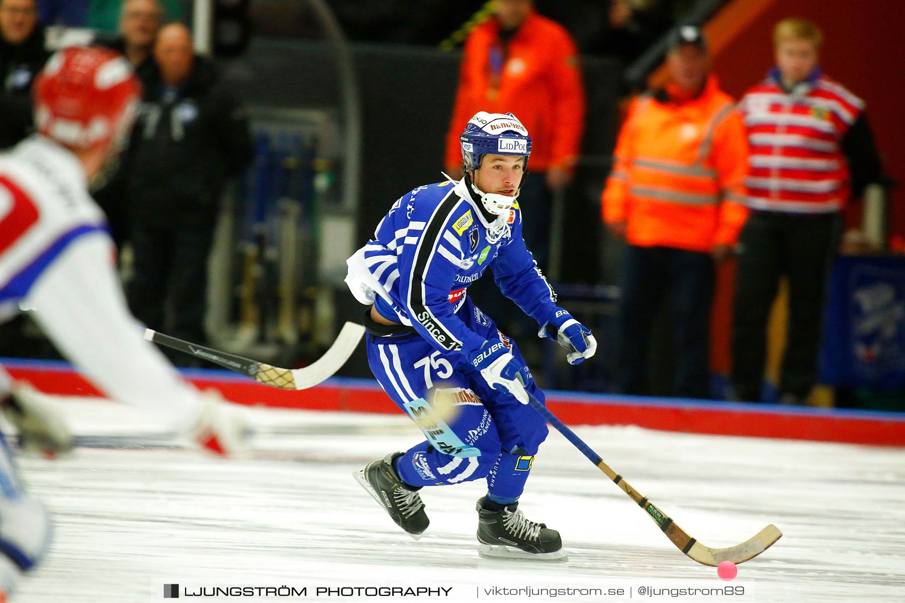 Villa Lidköping BK-IFK Kungälv 7-3,herr,Sparbanken Lidköping Arena,Lidköping,Sverige,Bandy,,2015,187310