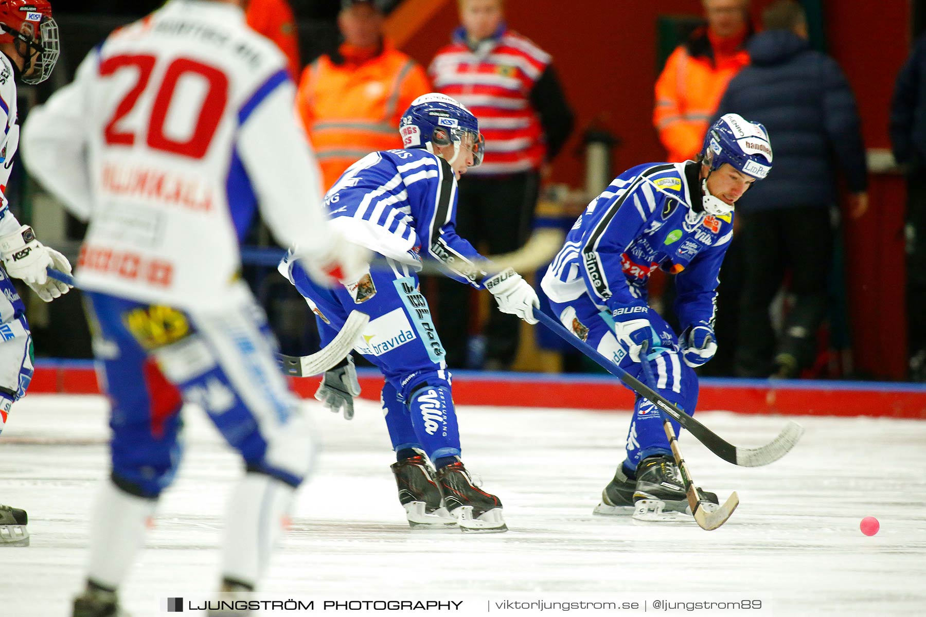 Villa Lidköping BK-IFK Kungälv 7-3,herr,Sparbanken Lidköping Arena,Lidköping,Sverige,Bandy,,2015,187322