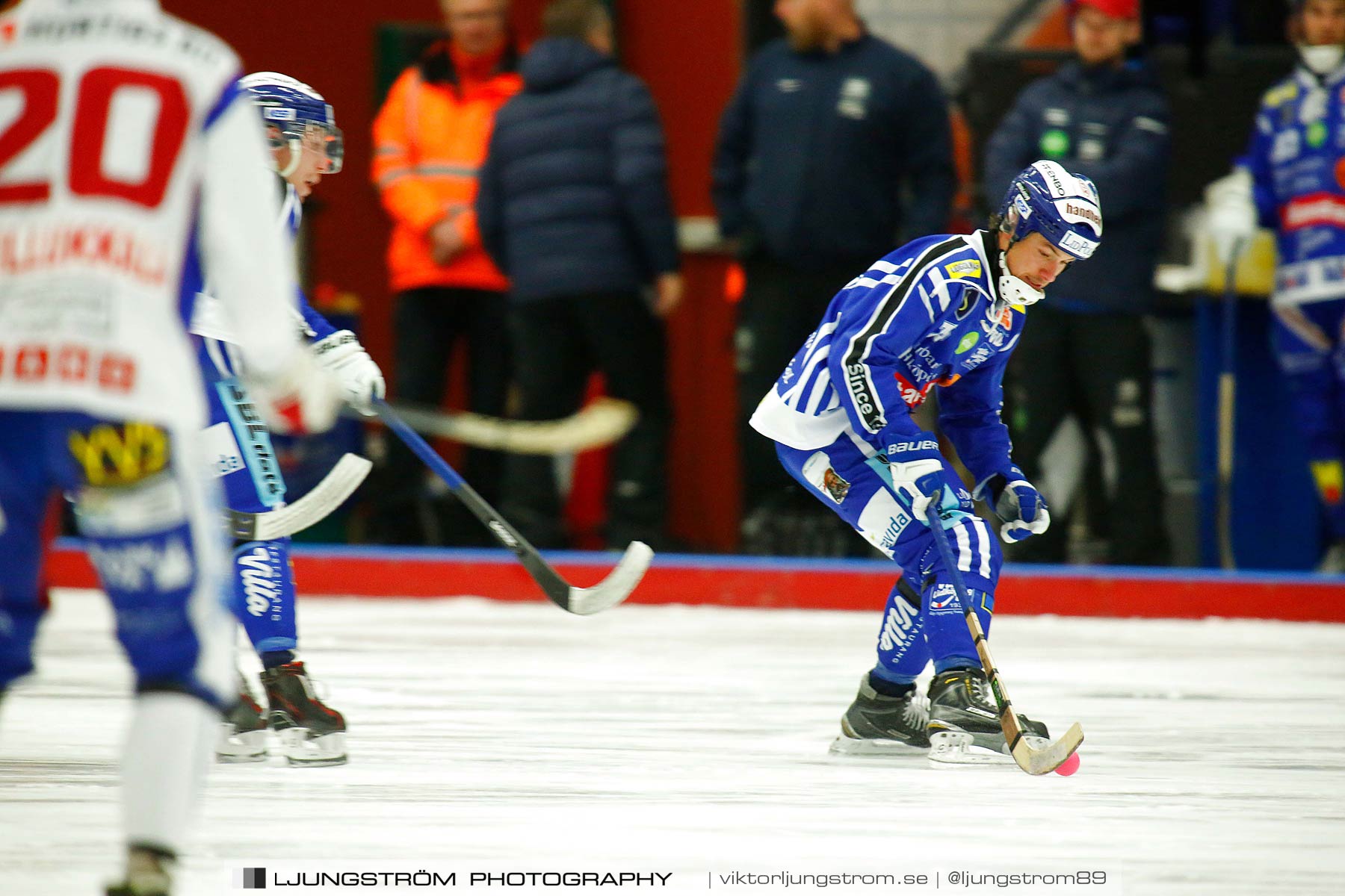 Villa Lidköping BK-IFK Kungälv 7-3,herr,Sparbanken Lidköping Arena,Lidköping,Sverige,Bandy,,2015,187323