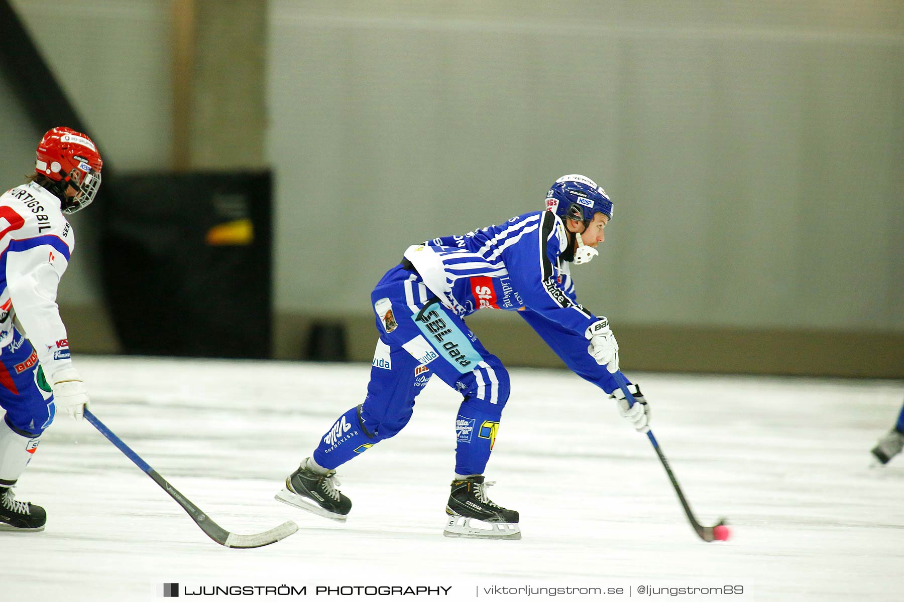 Villa Lidköping BK-IFK Kungälv 7-3,herr,Sparbanken Lidköping Arena,Lidköping,Sverige,Bandy,,2015,187396