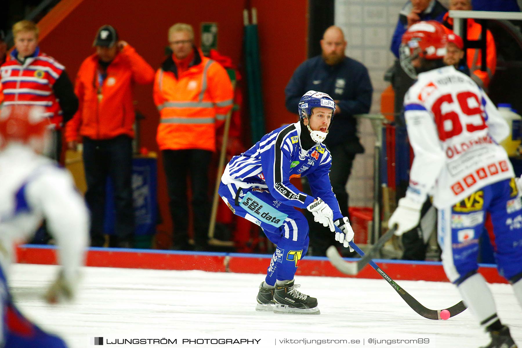 Villa Lidköping BK-IFK Kungälv 7-3,herr,Sparbanken Lidköping Arena,Lidköping,Sverige,Bandy,,2015,187410