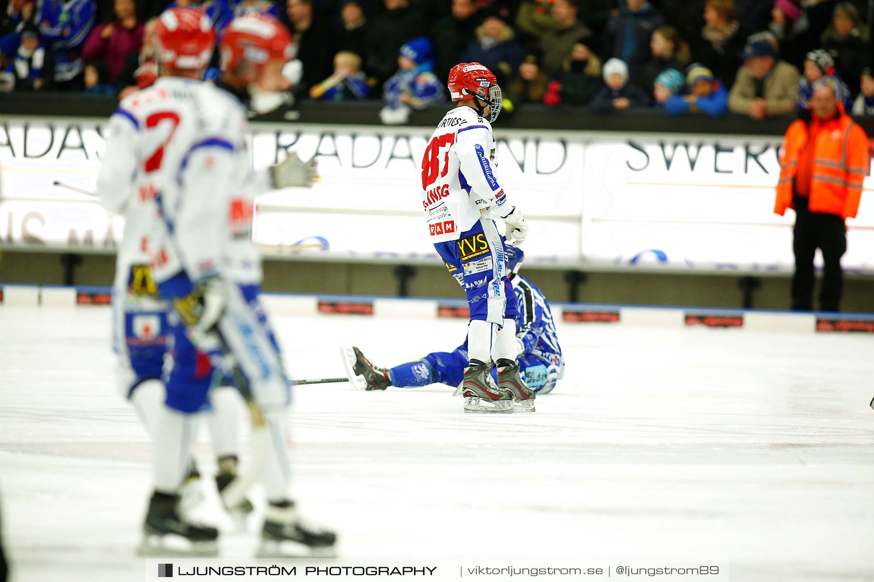 Villa Lidköping BK-IFK Kungälv 7-3,herr,Sparbanken Lidköping Arena,Lidköping,Sverige,Bandy,,2015,187462