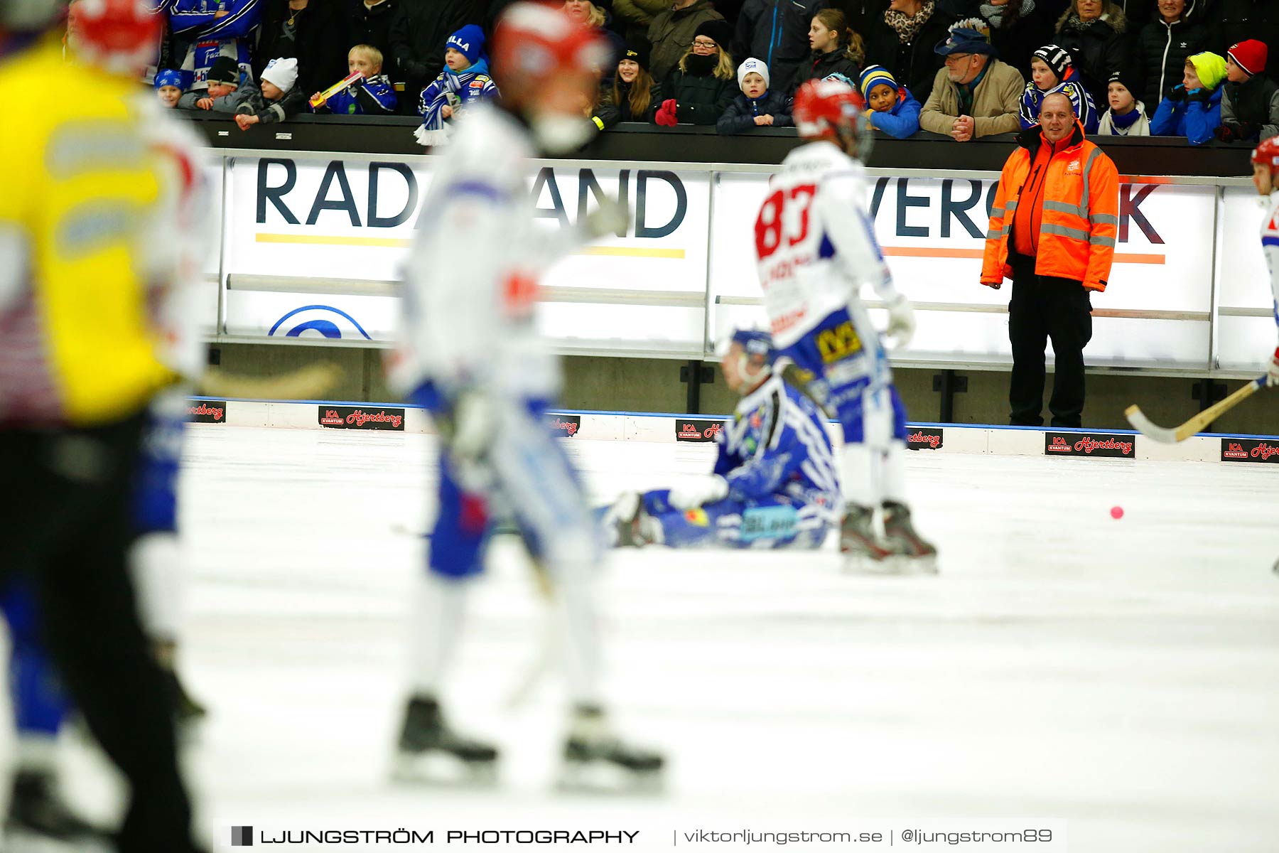 Villa Lidköping BK-IFK Kungälv 7-3,herr,Sparbanken Lidköping Arena,Lidköping,Sverige,Bandy,,2015,187463