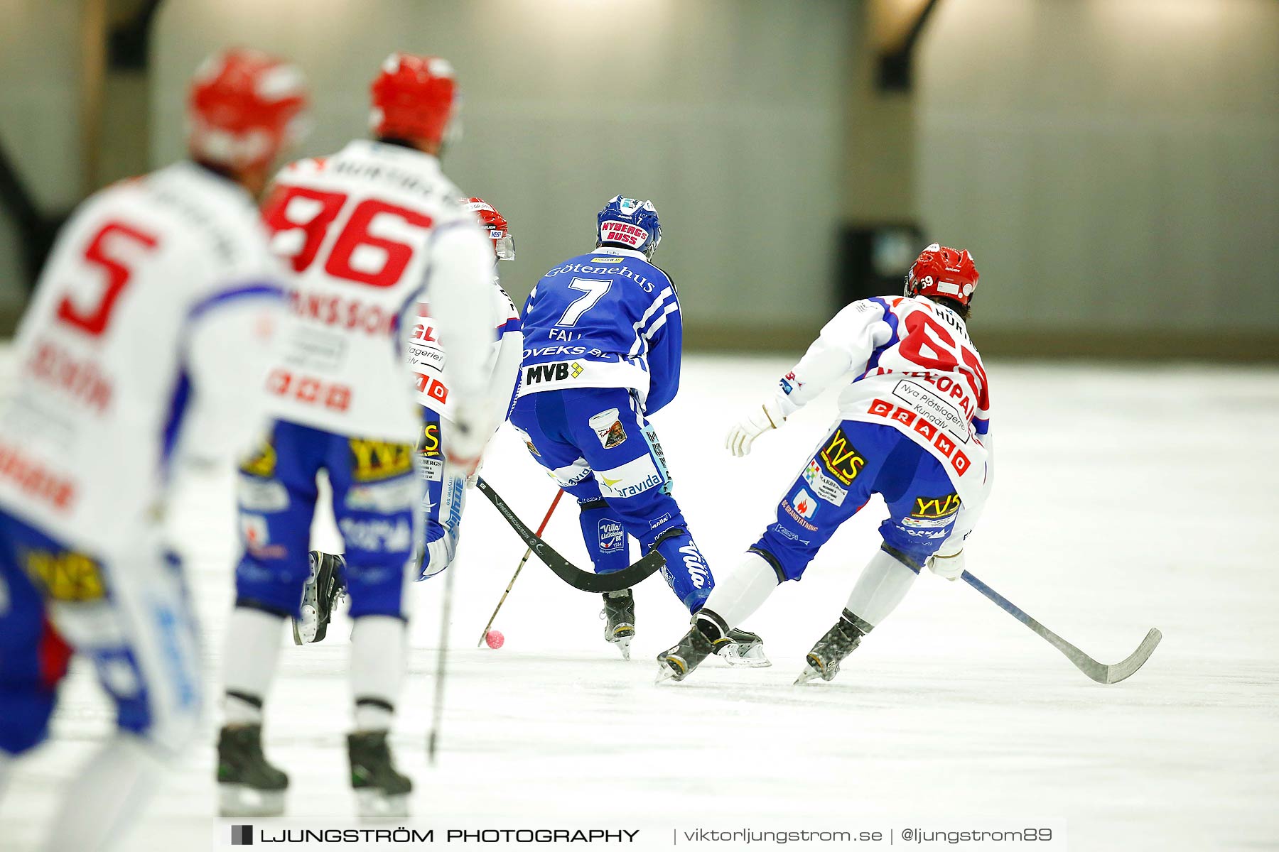 Villa Lidköping BK-IFK Kungälv 7-3,herr,Sparbanken Lidköping Arena,Lidköping,Sverige,Bandy,,2015,187472