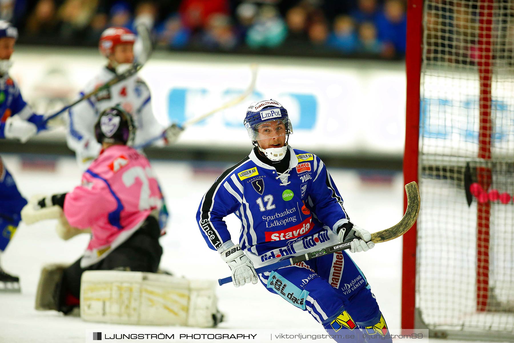 Villa Lidköping BK-IFK Kungälv 7-3,herr,Sparbanken Lidköping Arena,Lidköping,Sverige,Bandy,,2015,187515